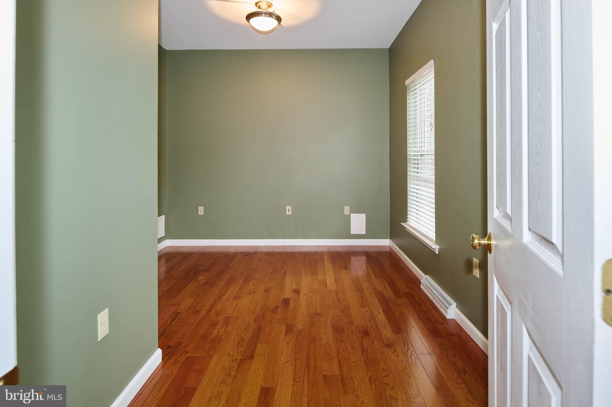 OAK GROVE - Residential