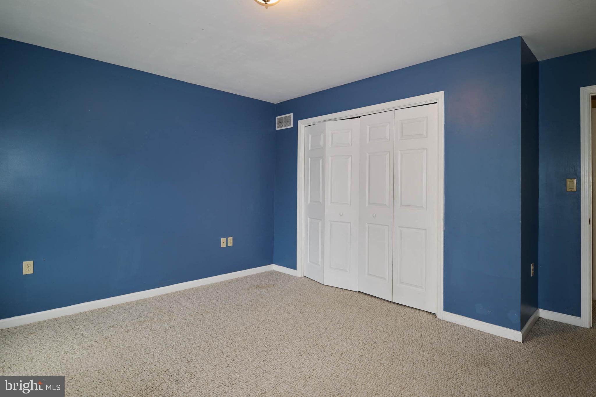 OAK GROVE - Residential