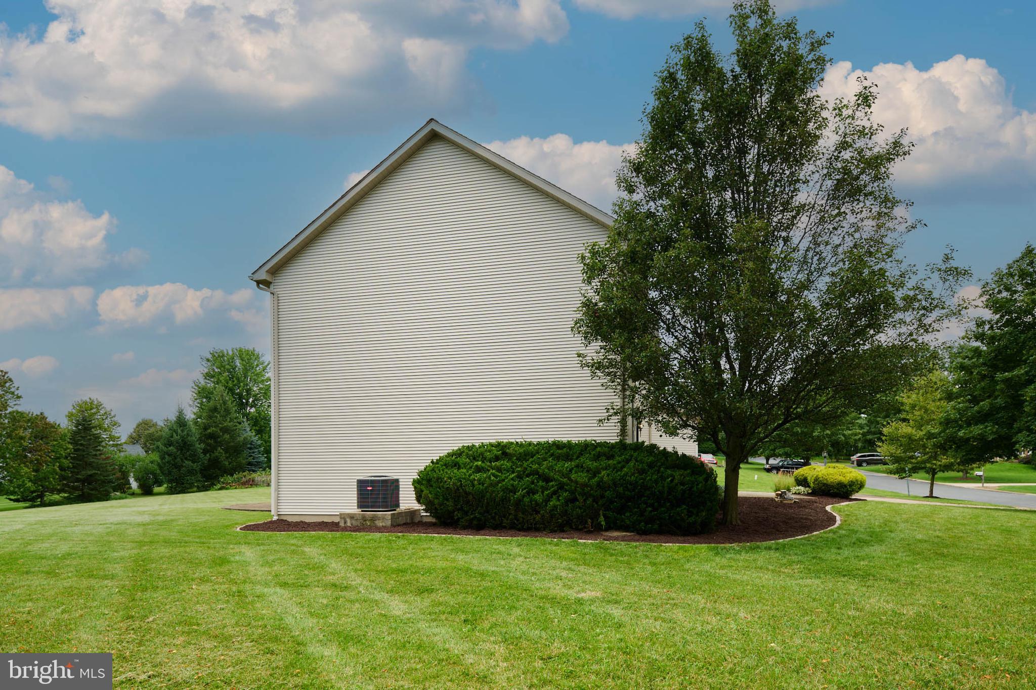 OAK GROVE - Residential