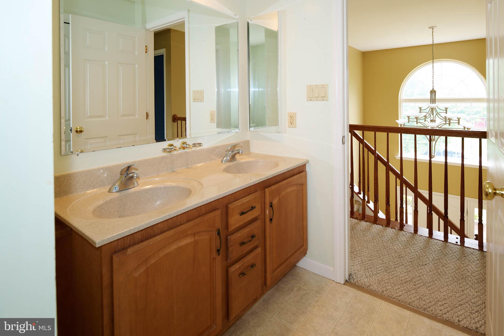 OAK GROVE - Residential