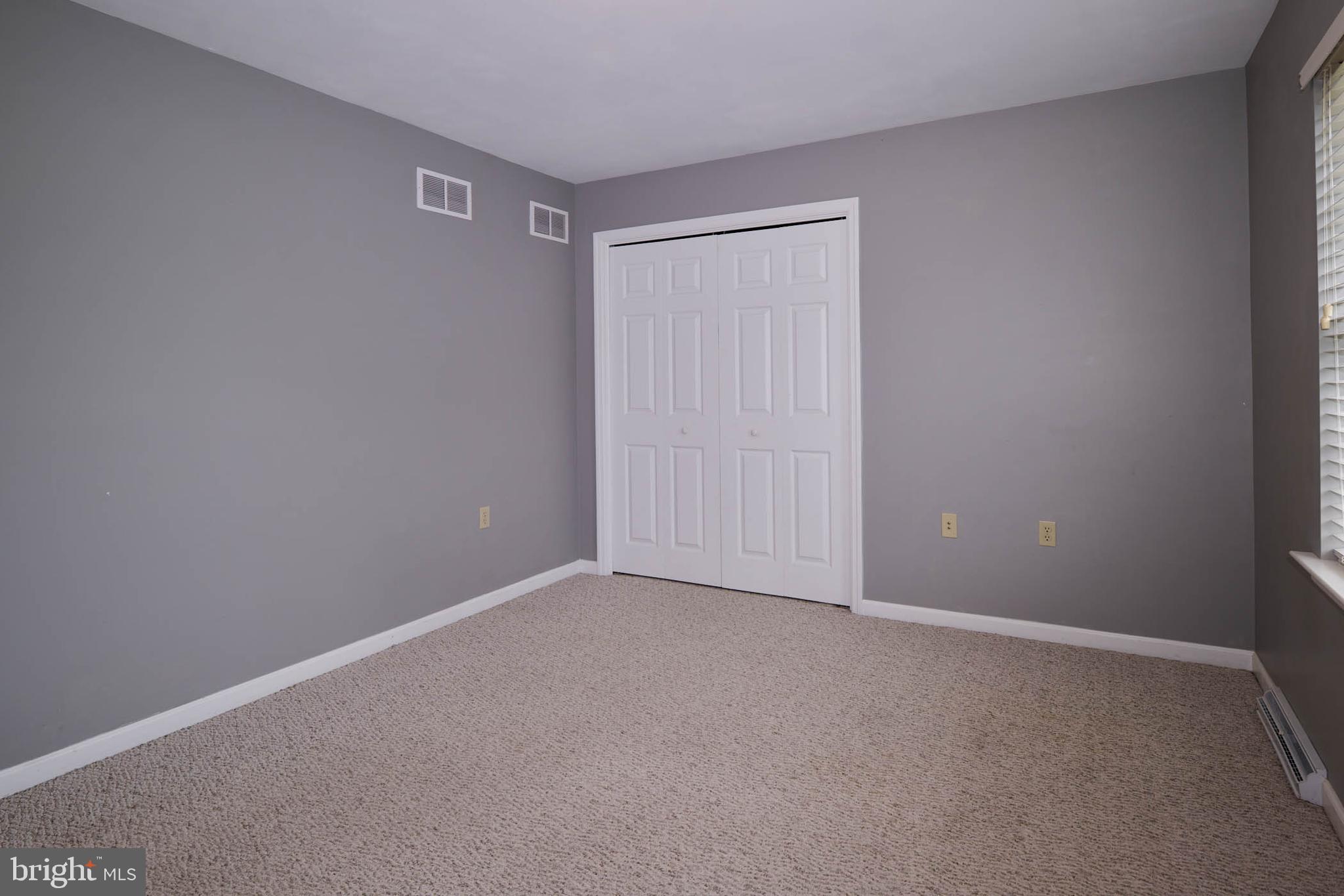 OAK GROVE - Residential