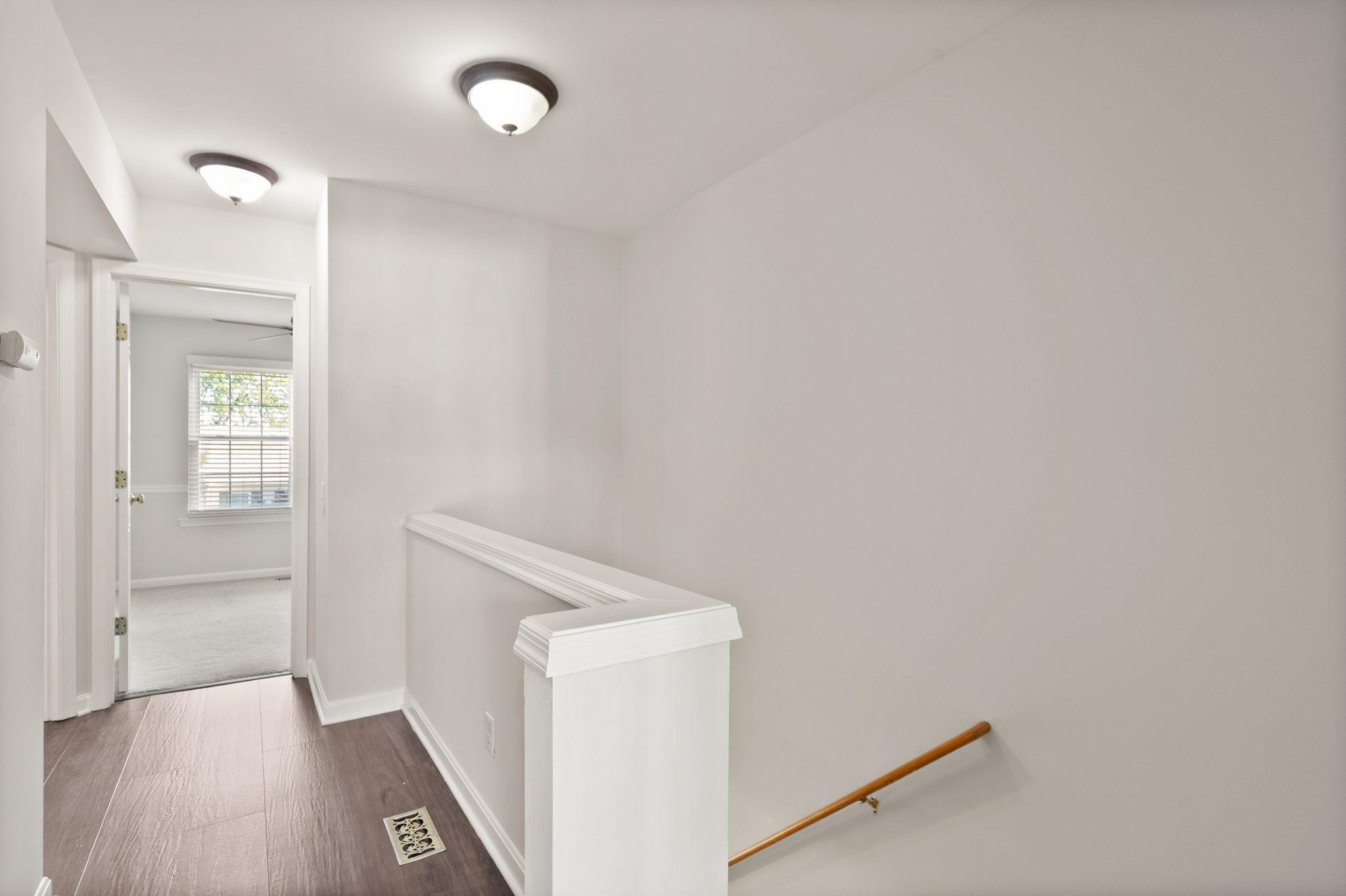 EXETER - Residential