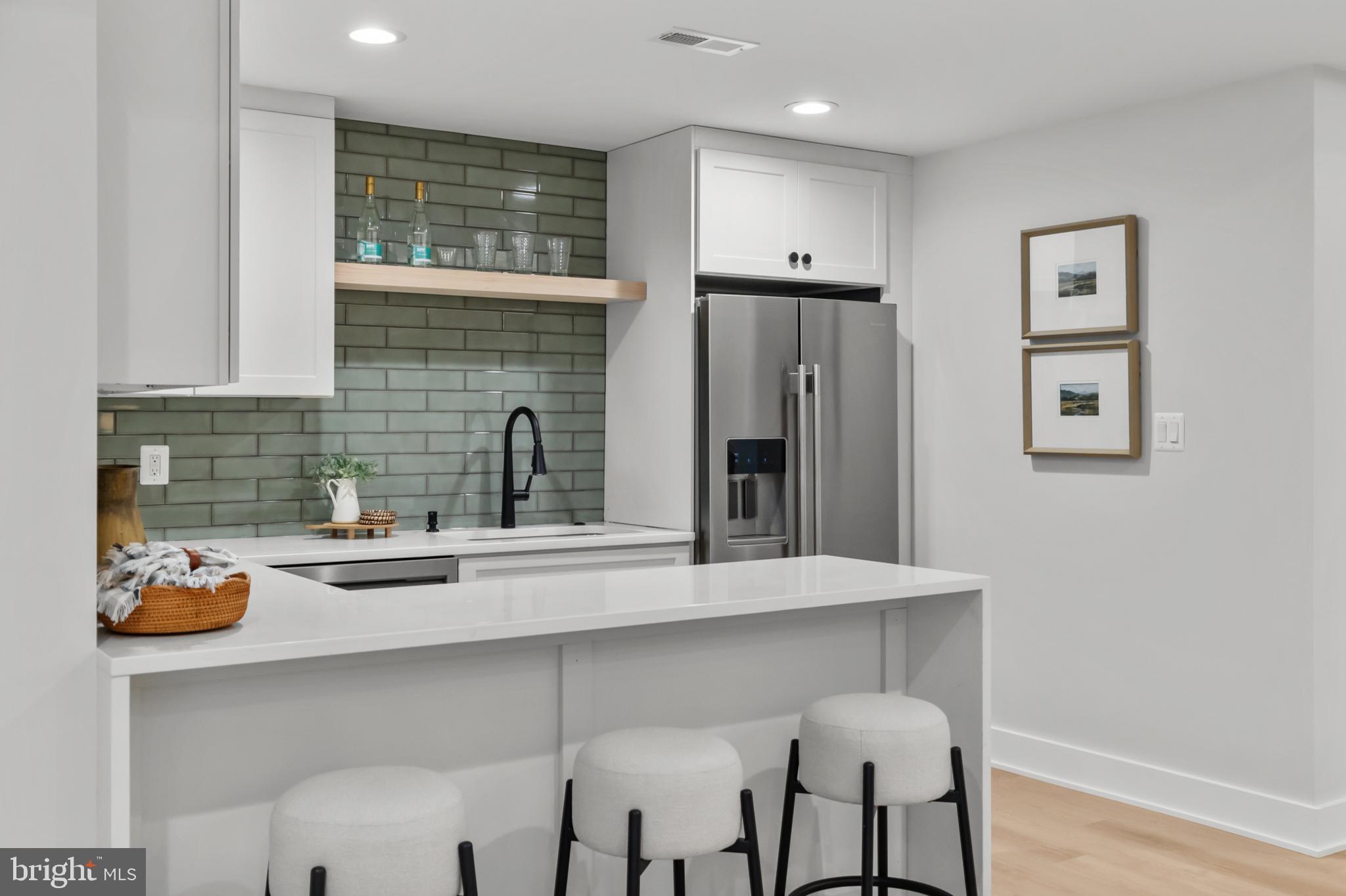 PIMMIT HILLS - Residential