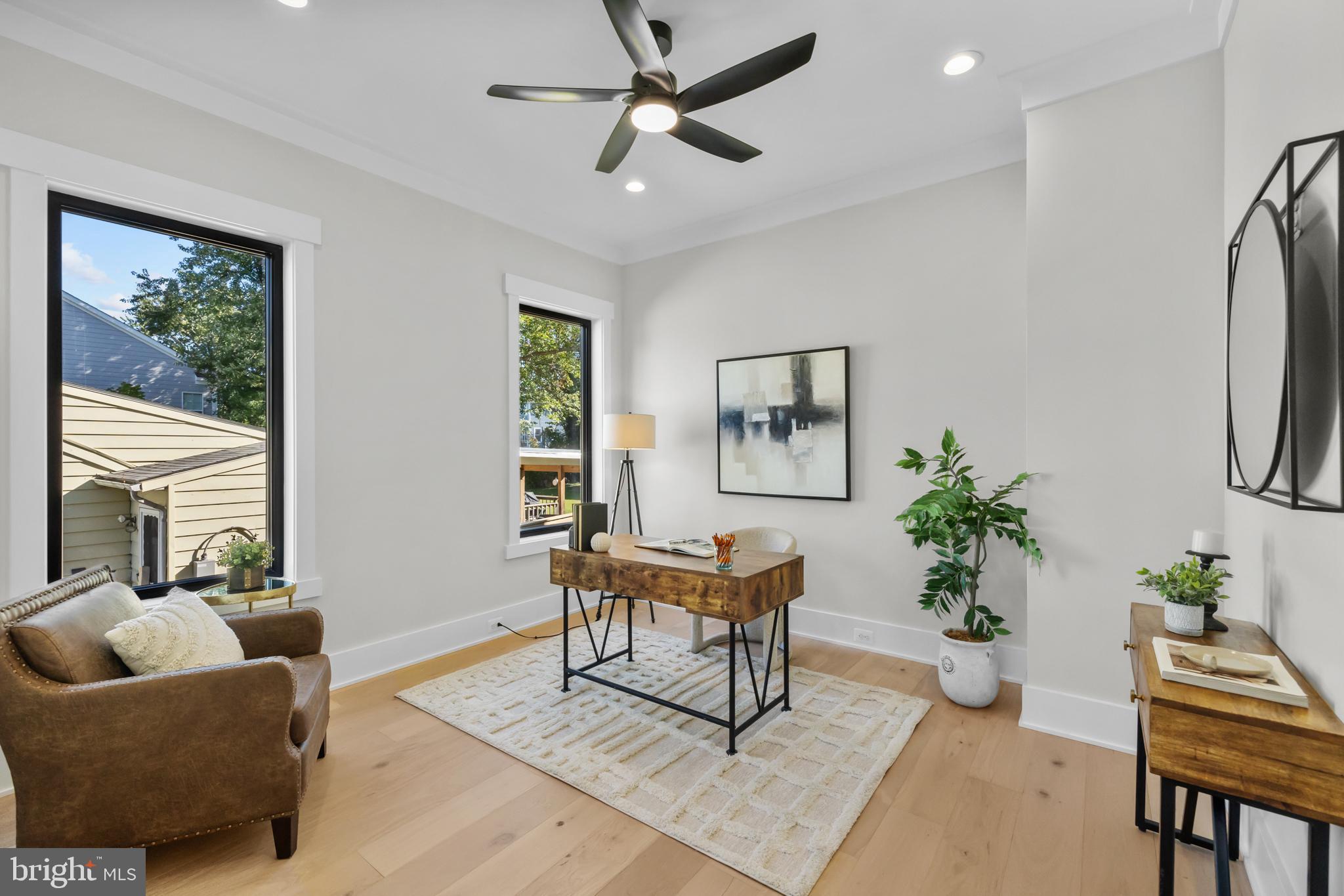 PIMMIT HILLS - Residential