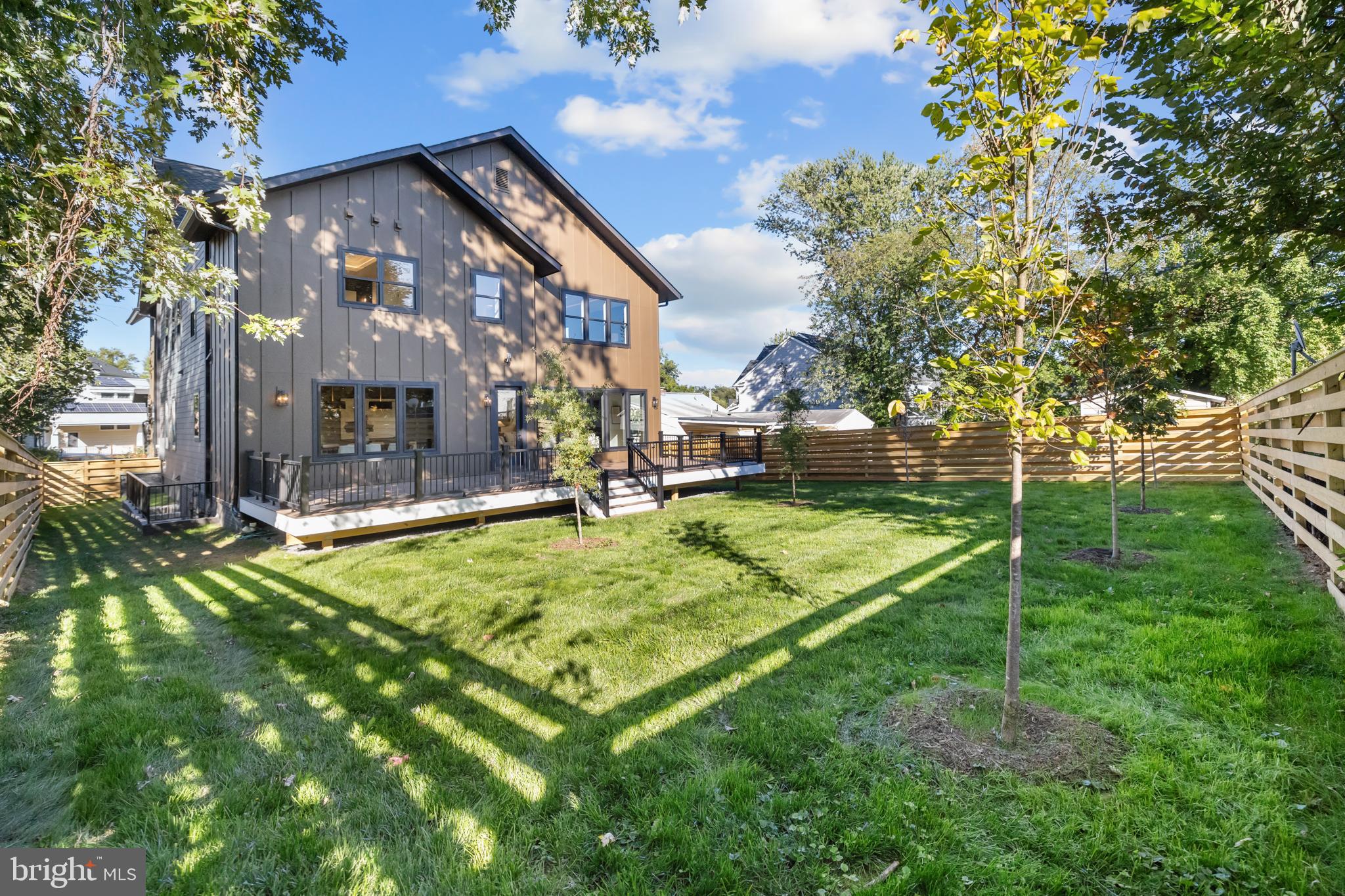 PIMMIT HILLS - Residential