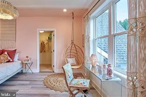 ESTATES AT STONECLIFF - Residential