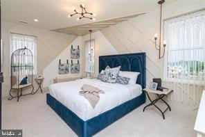ESTATES AT STONECLIFF - Residential