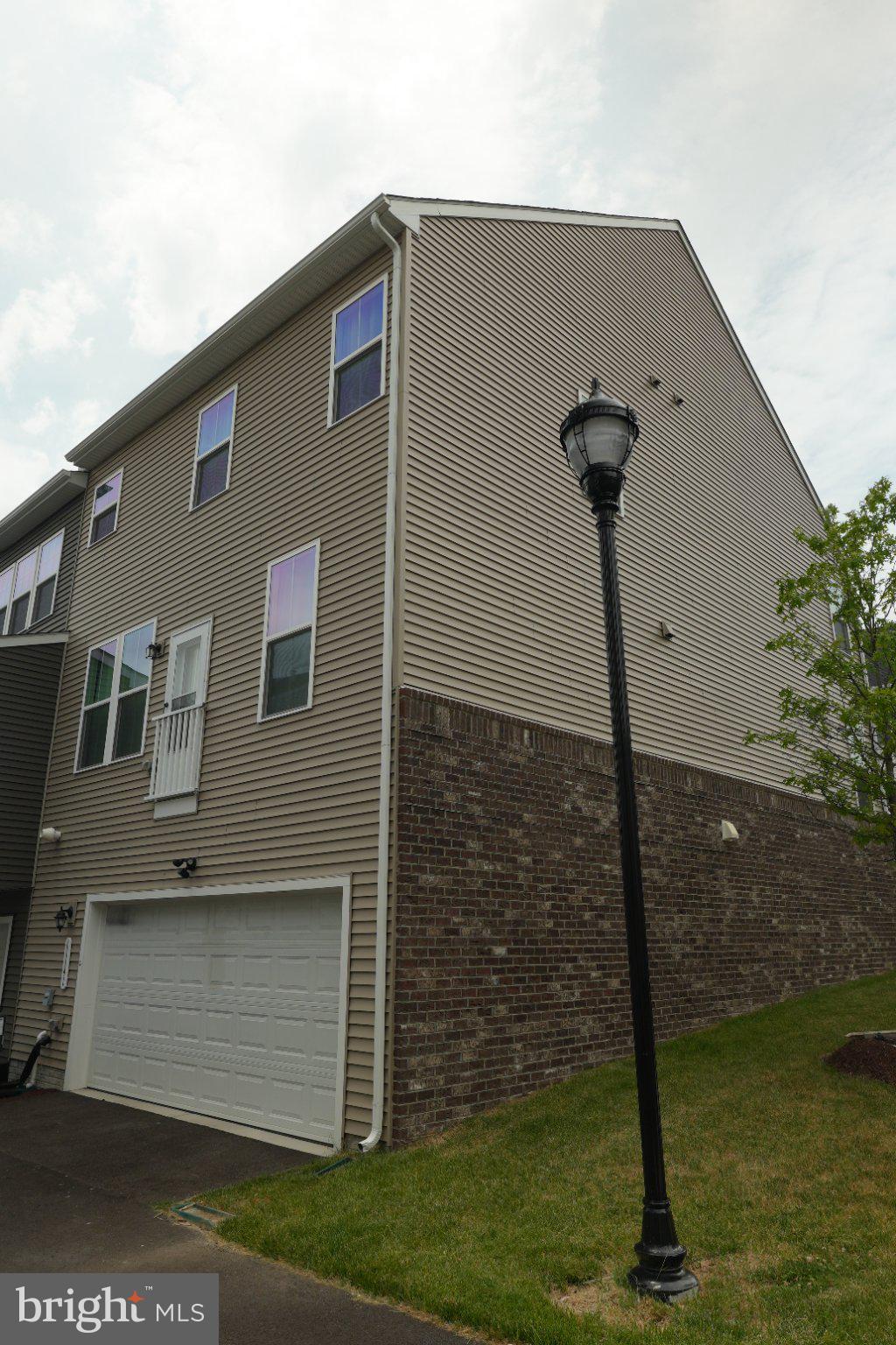 WESTPHALIA TOWN CENTER - Residential Lease