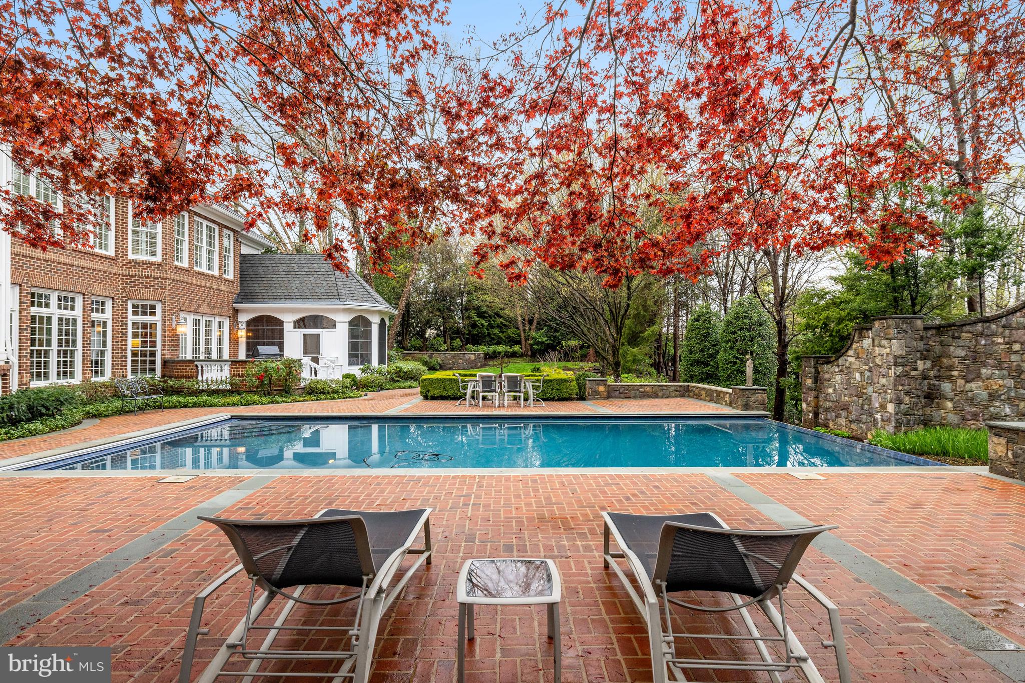 GARFIELD PARK - Residential