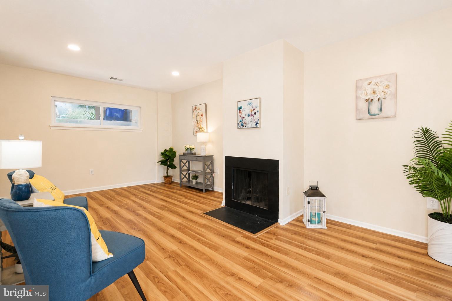 NORTH CREEK - Residential