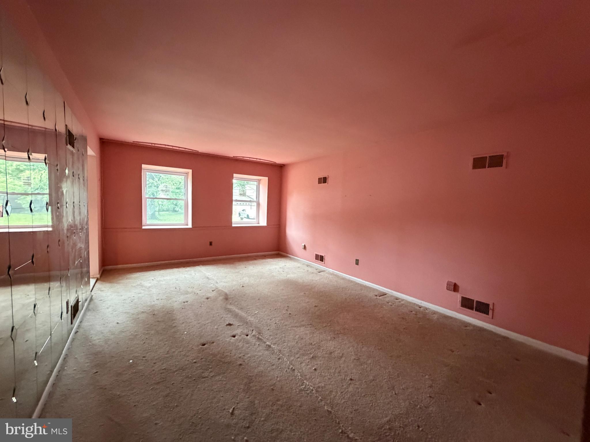 GLENARDEN HEIGHTS - Residential