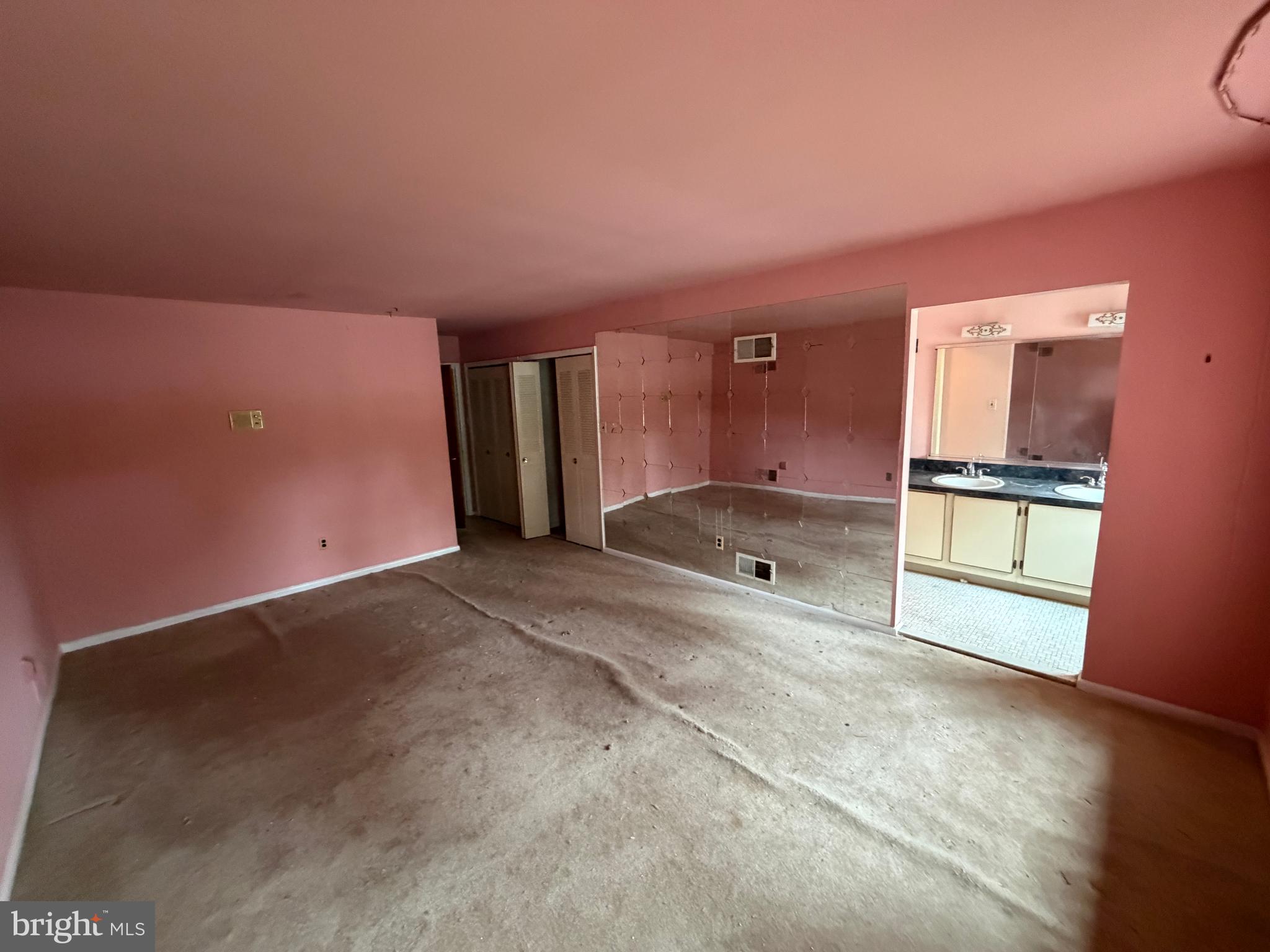 GLENARDEN HEIGHTS - Residential