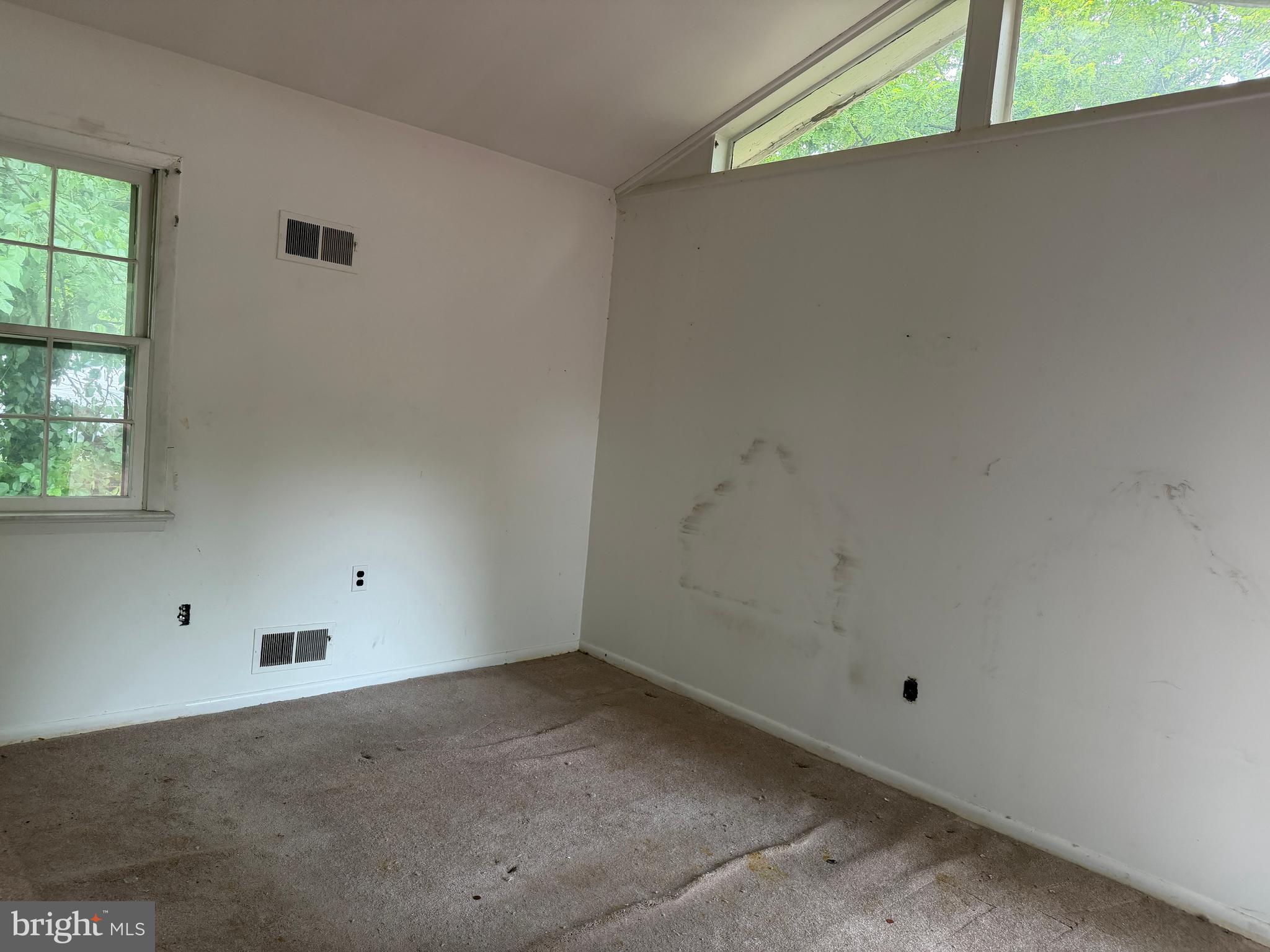 GLENARDEN HEIGHTS - Residential