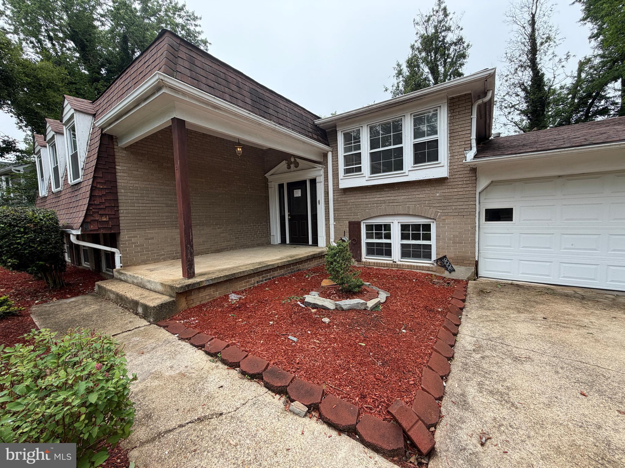 GLENARDEN HEIGHTS - Residential