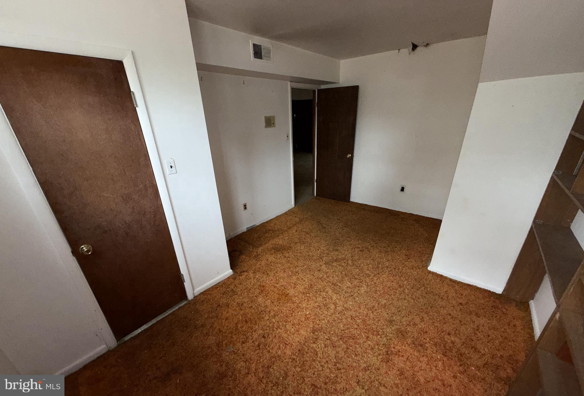 GLENARDEN HEIGHTS - Residential
