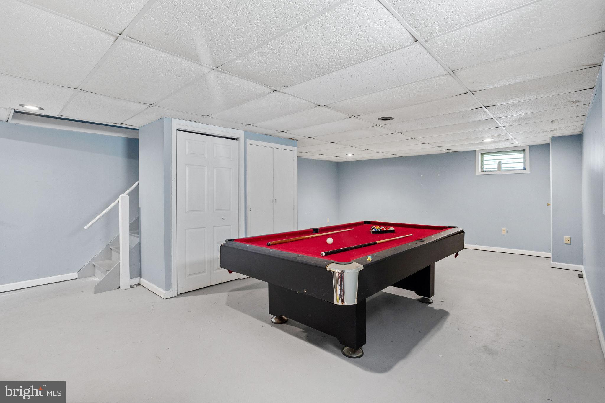 WALNUT RIDGE ESTS - Residential