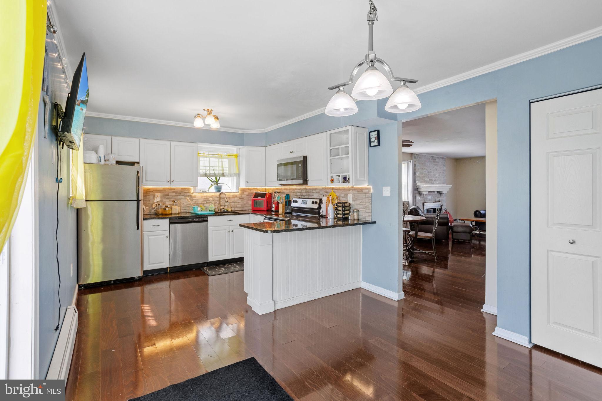 WALNUT RIDGE ESTS - Residential