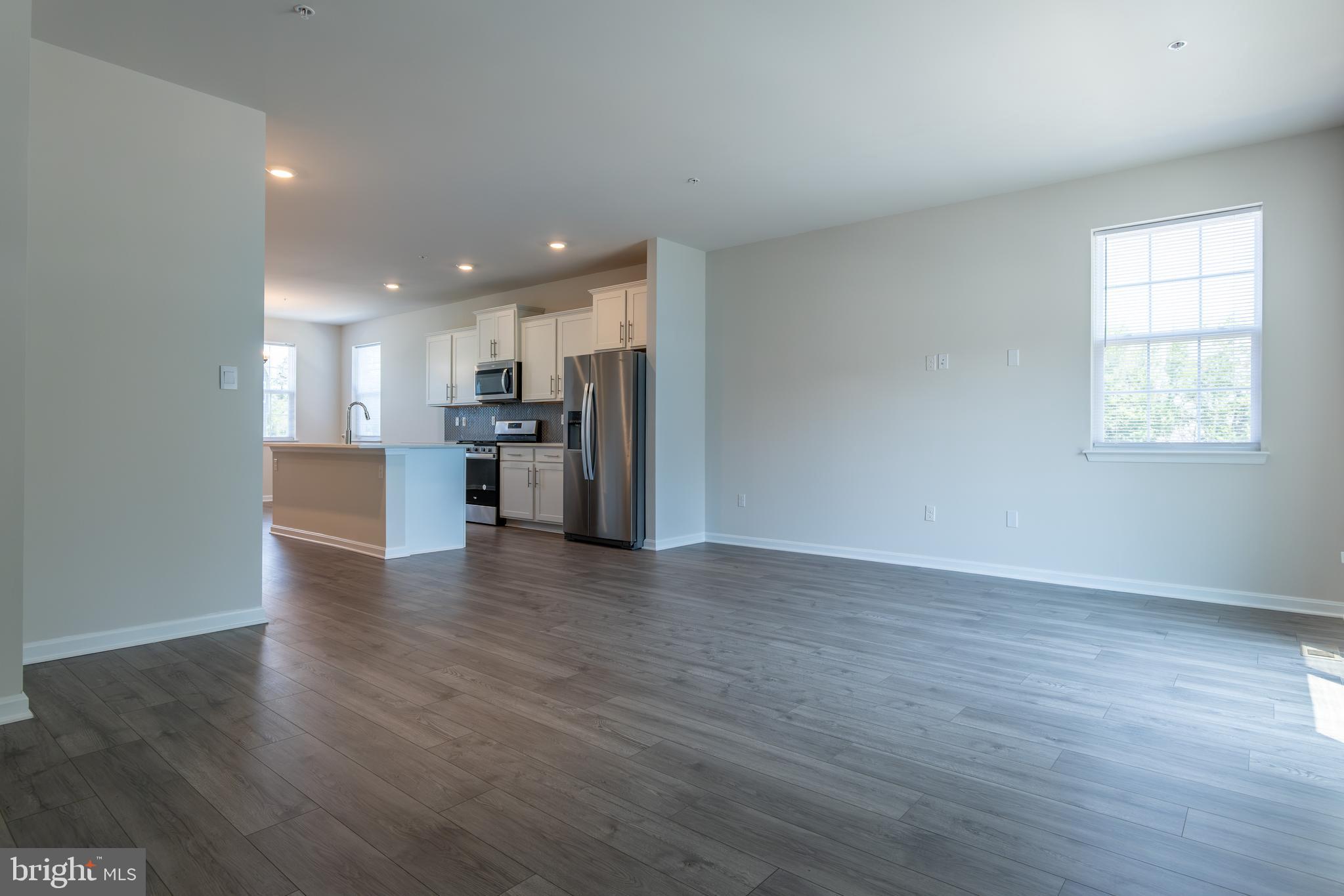 WOODYARD - Residential
