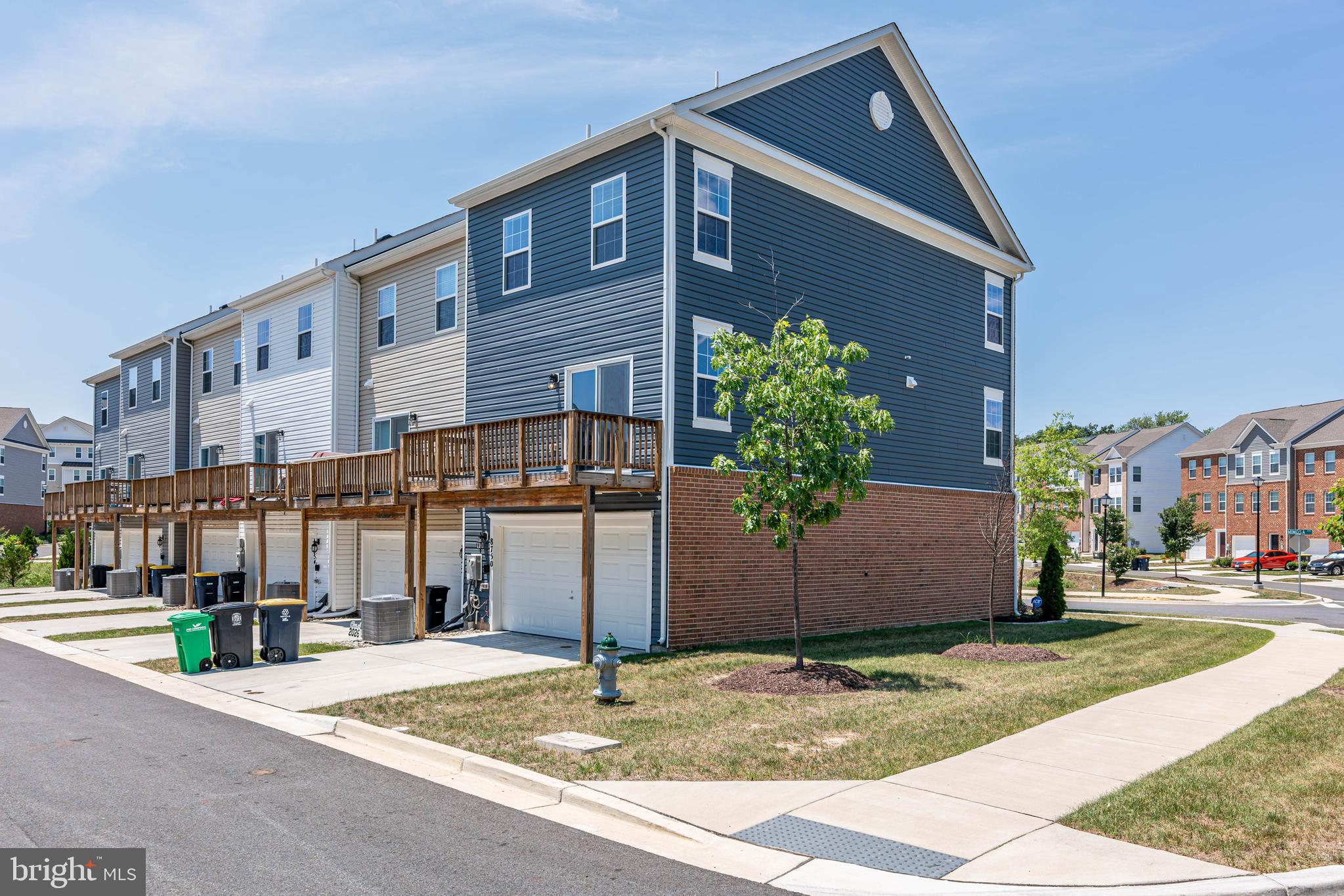 WOODYARD - Residential