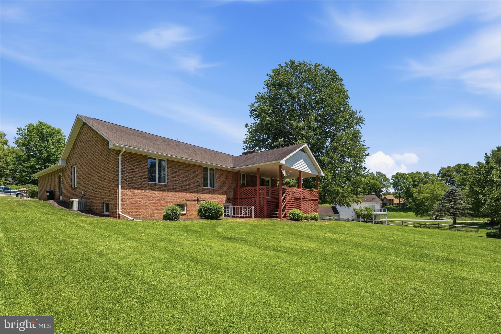 ROCKY SPRING ACRES - Residential