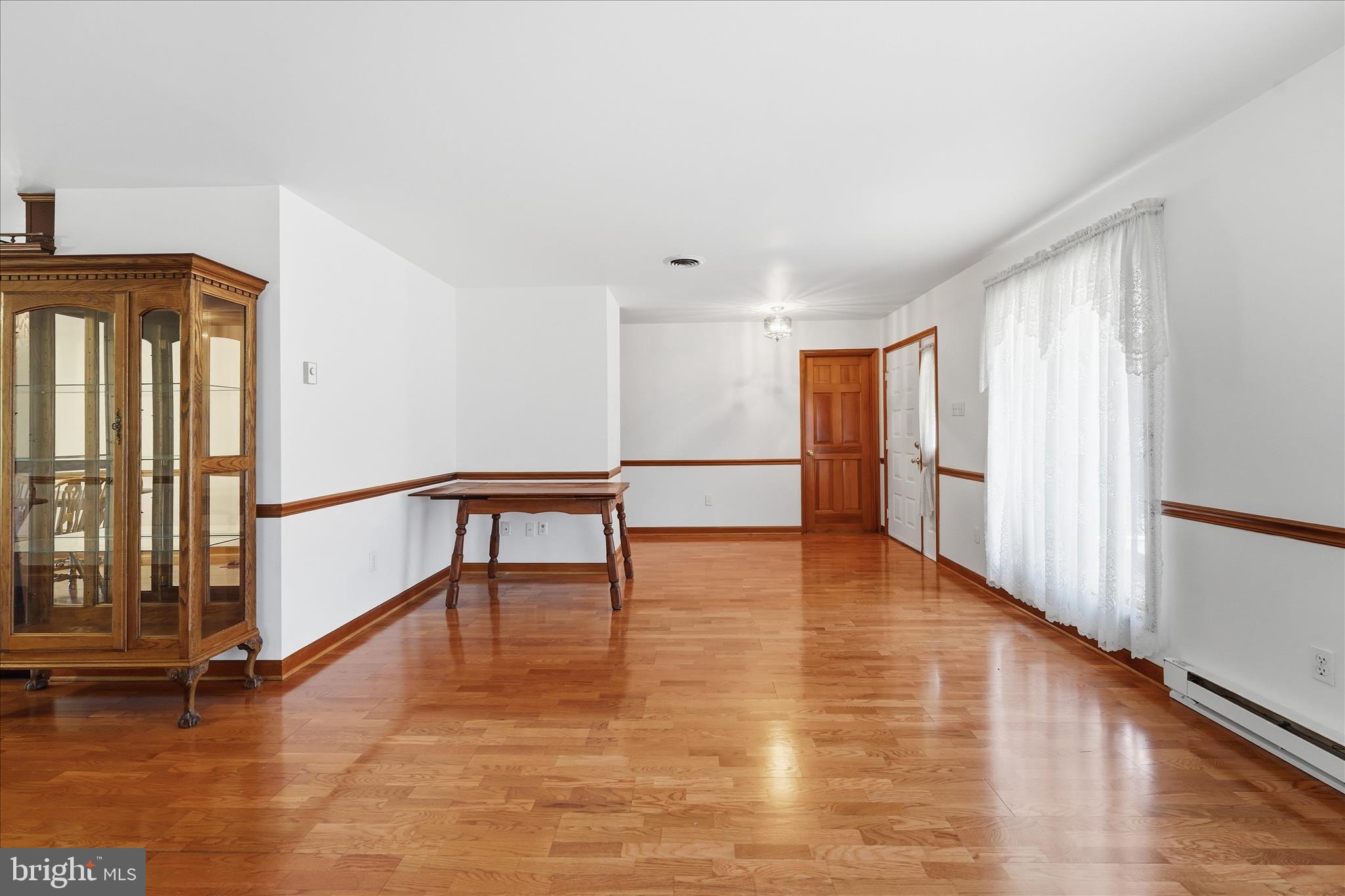 ROCKY SPRING ACRES - Residential