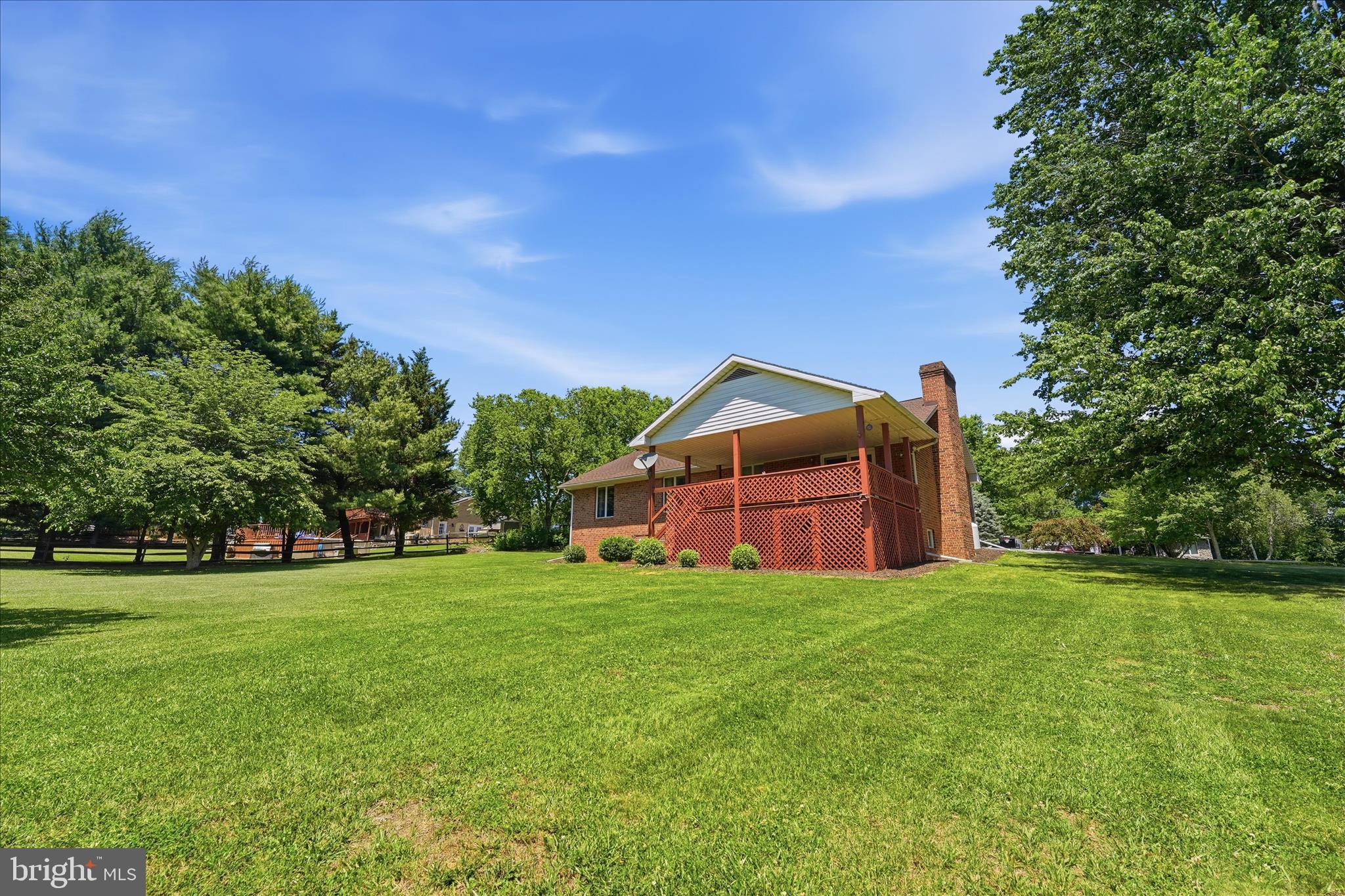 ROCKY SPRING ACRES - Residential