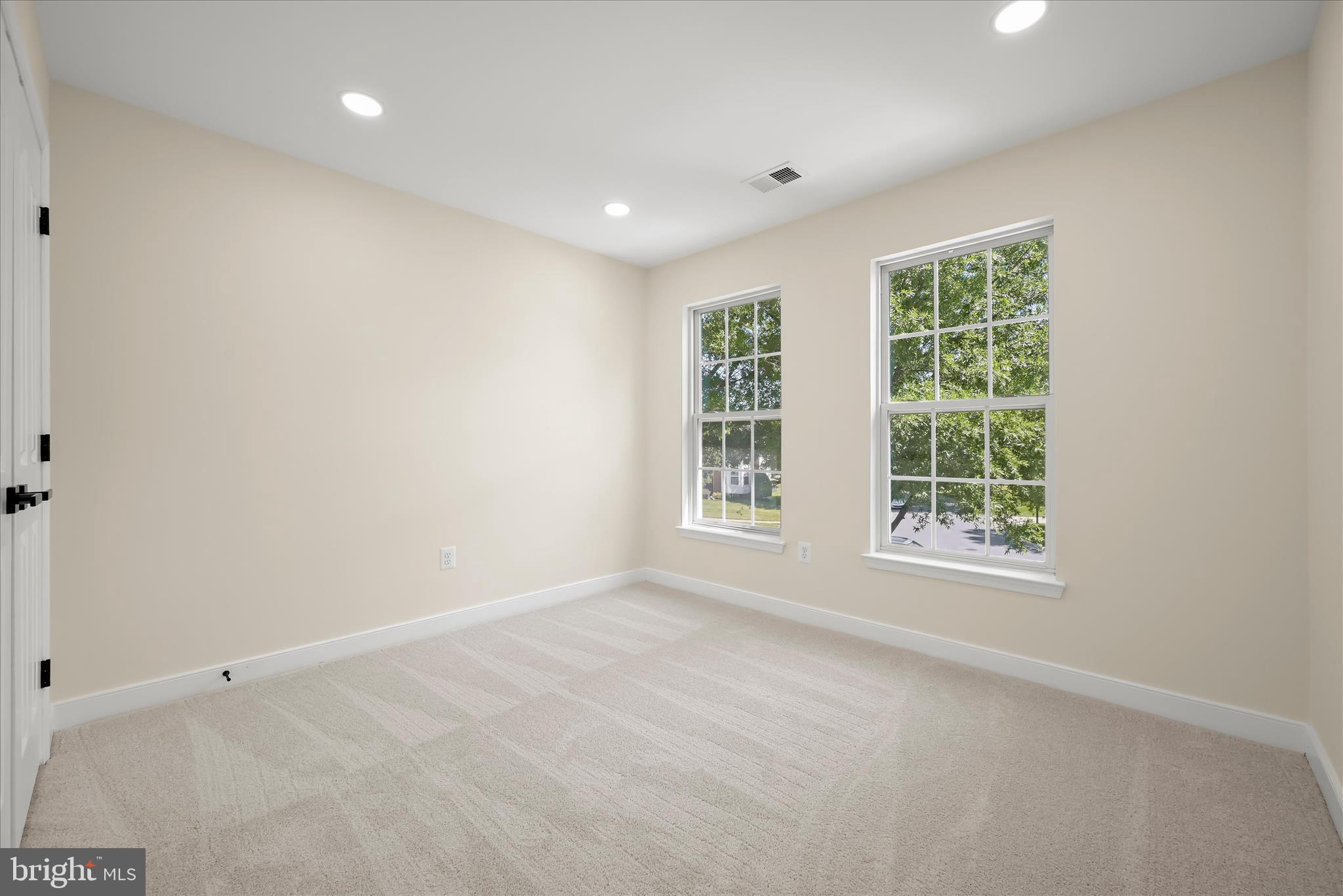 FAIRWOOD - Residential