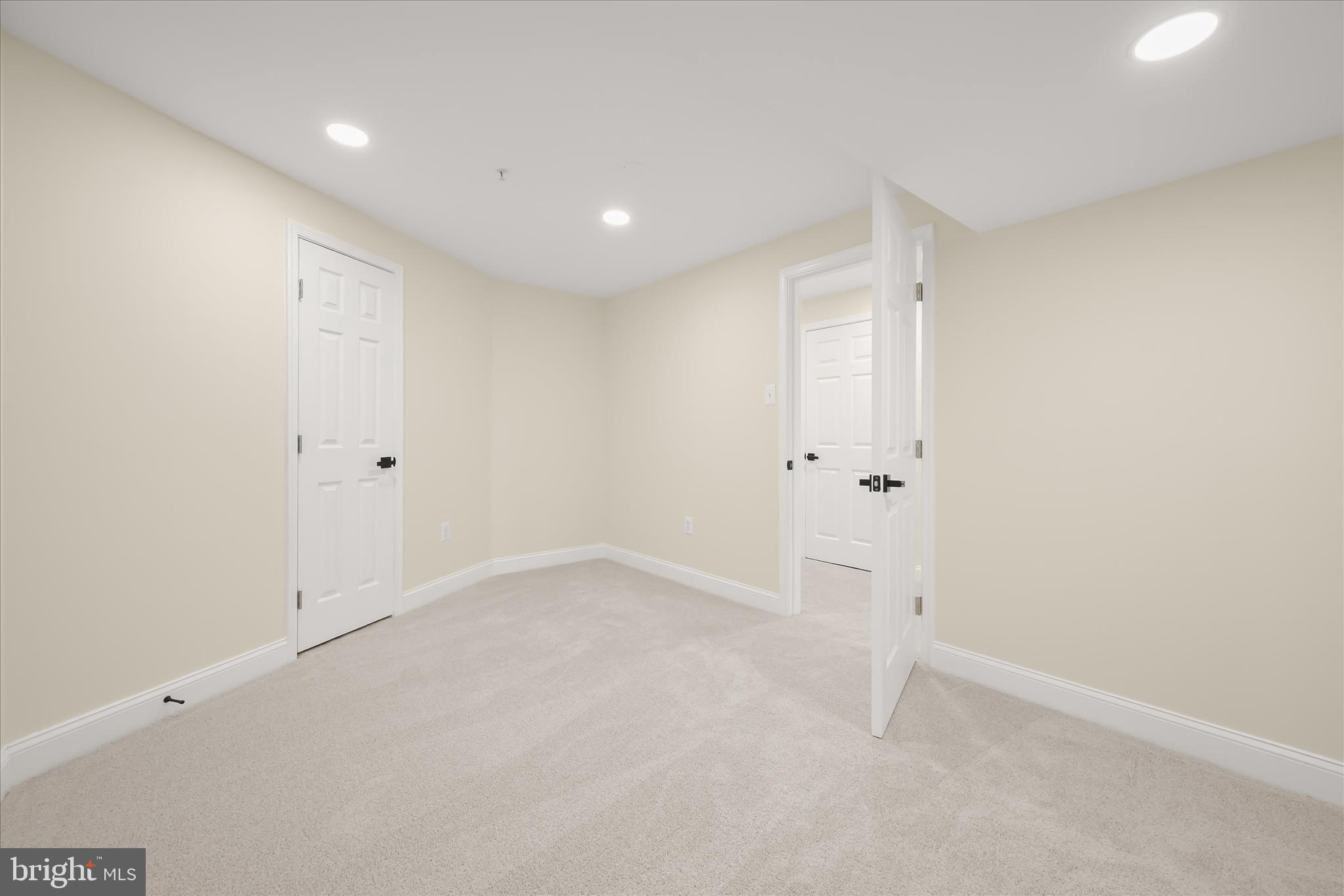 FAIRWOOD - Residential