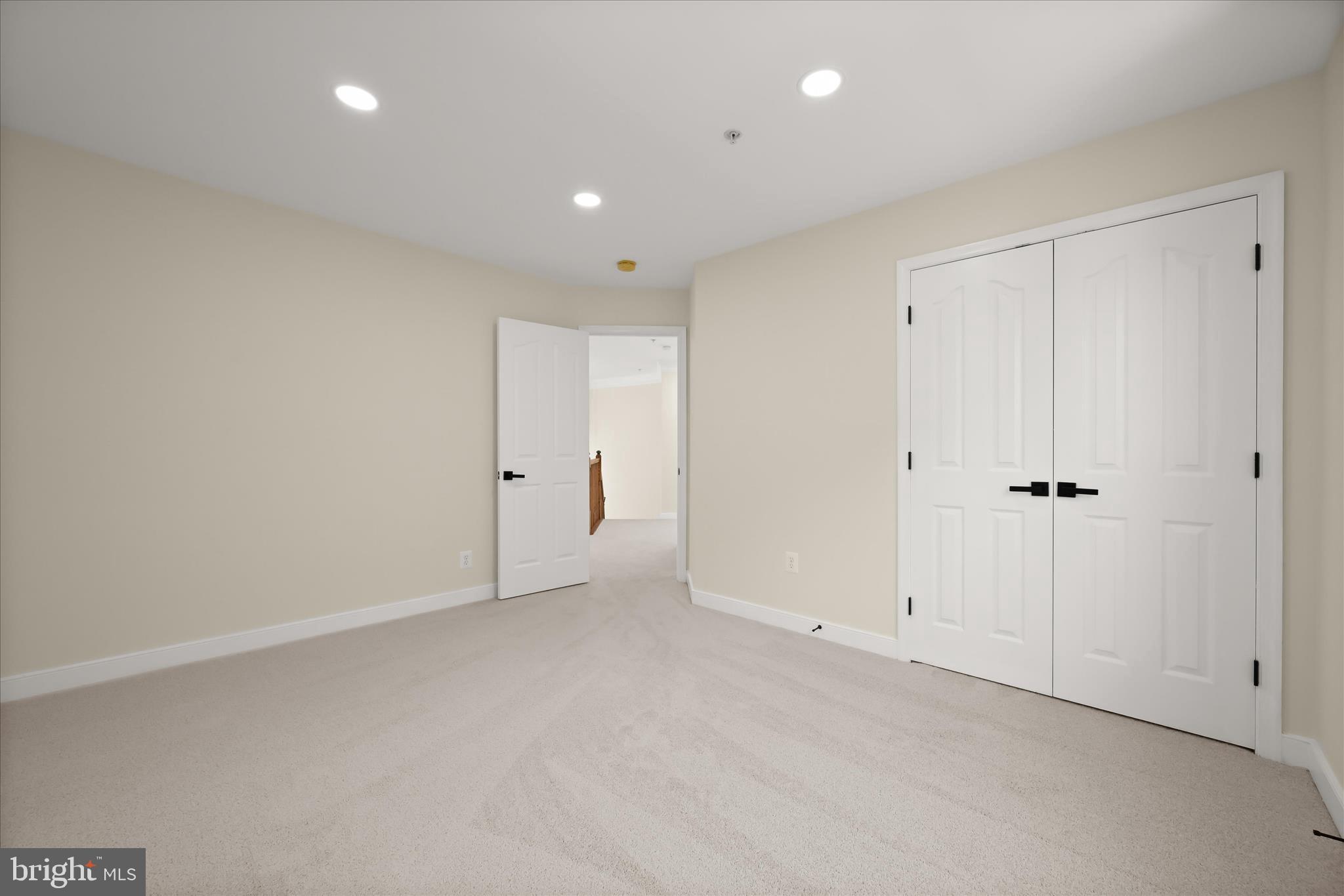 FAIRWOOD - Residential