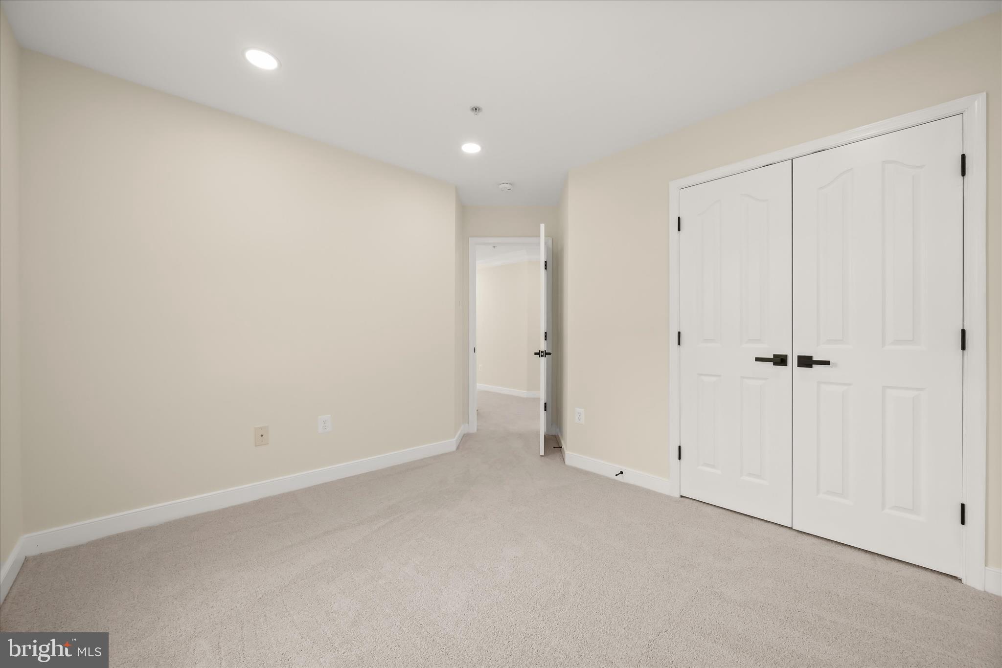 FAIRWOOD - Residential