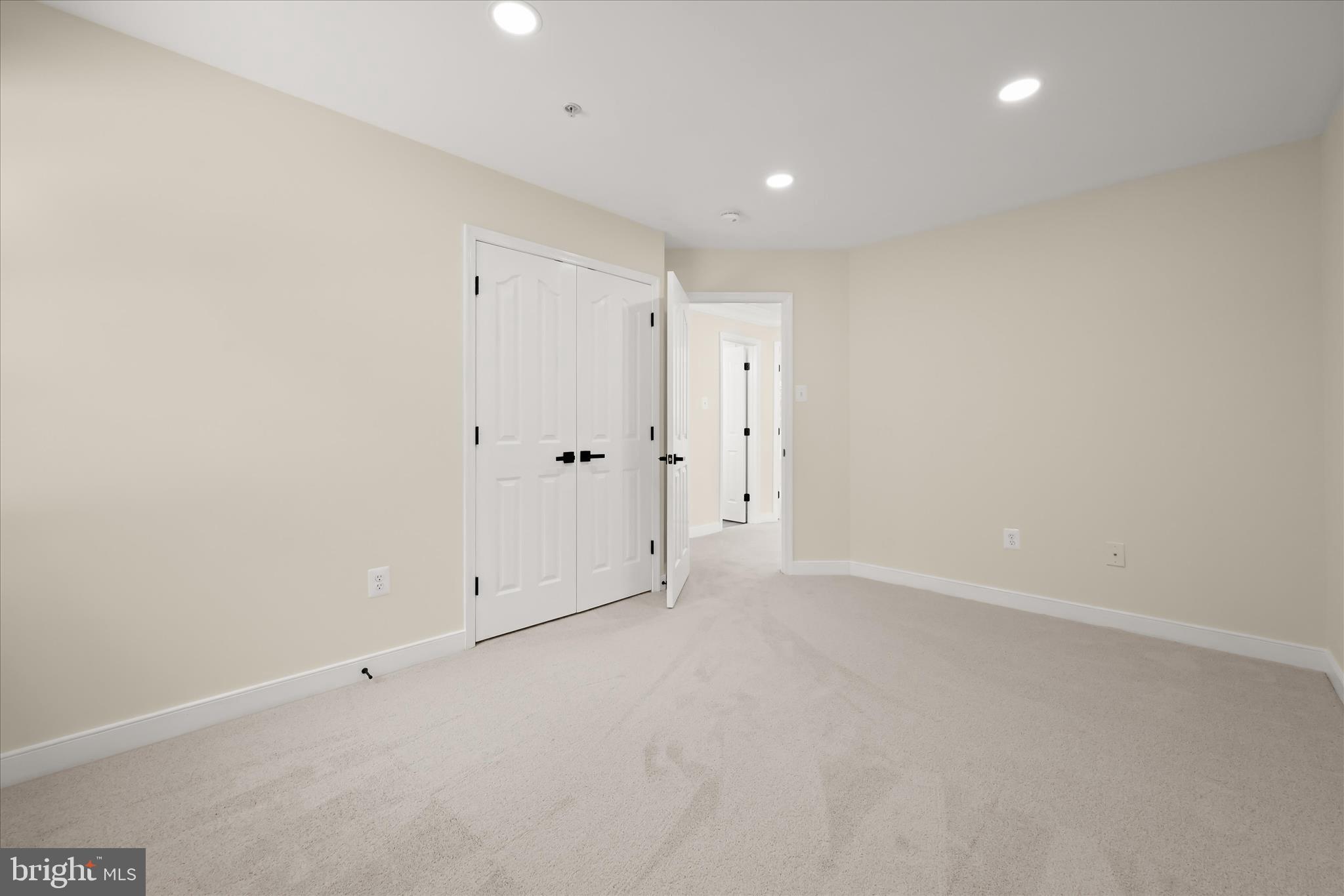 FAIRWOOD - Residential