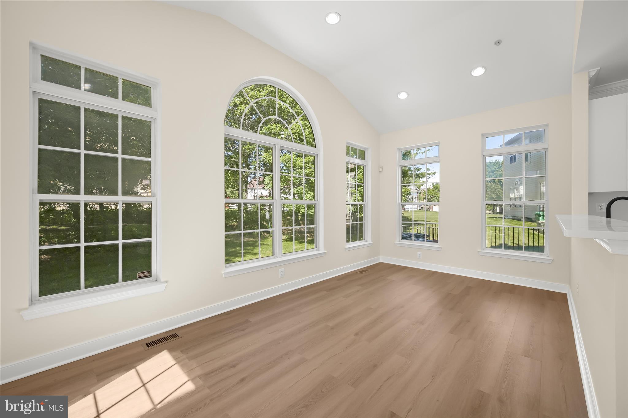 FAIRWOOD - Residential