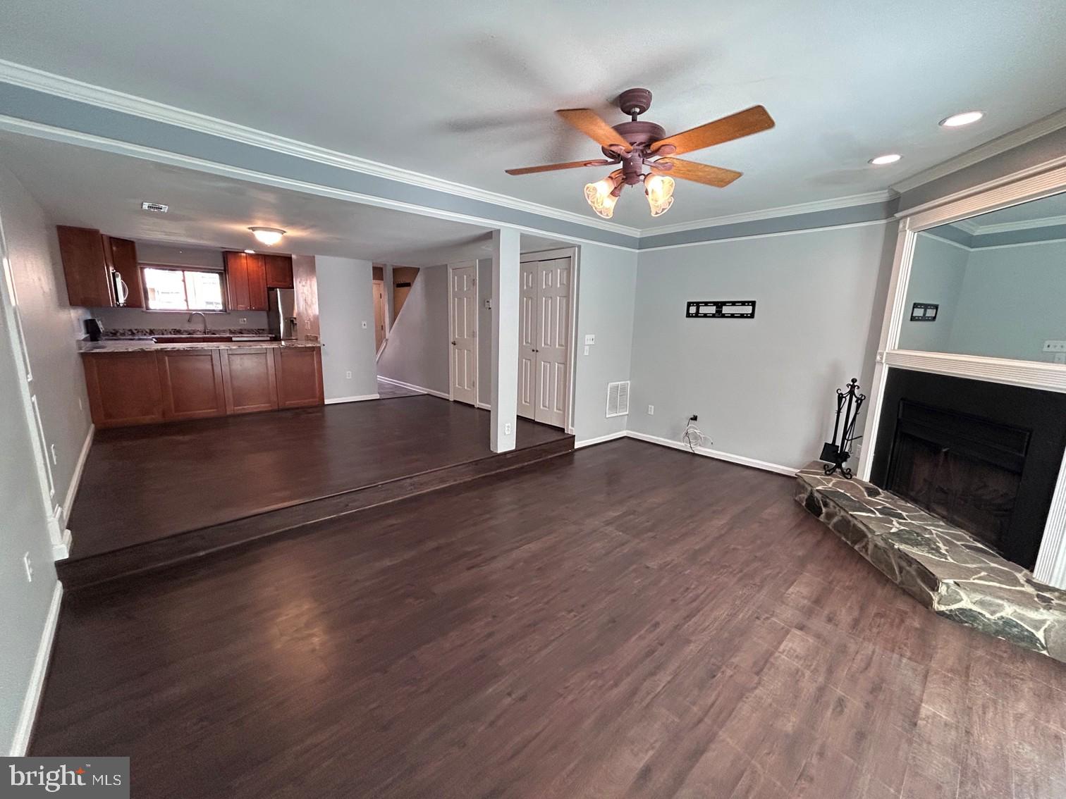 WALNUT RIDGE - Residential
