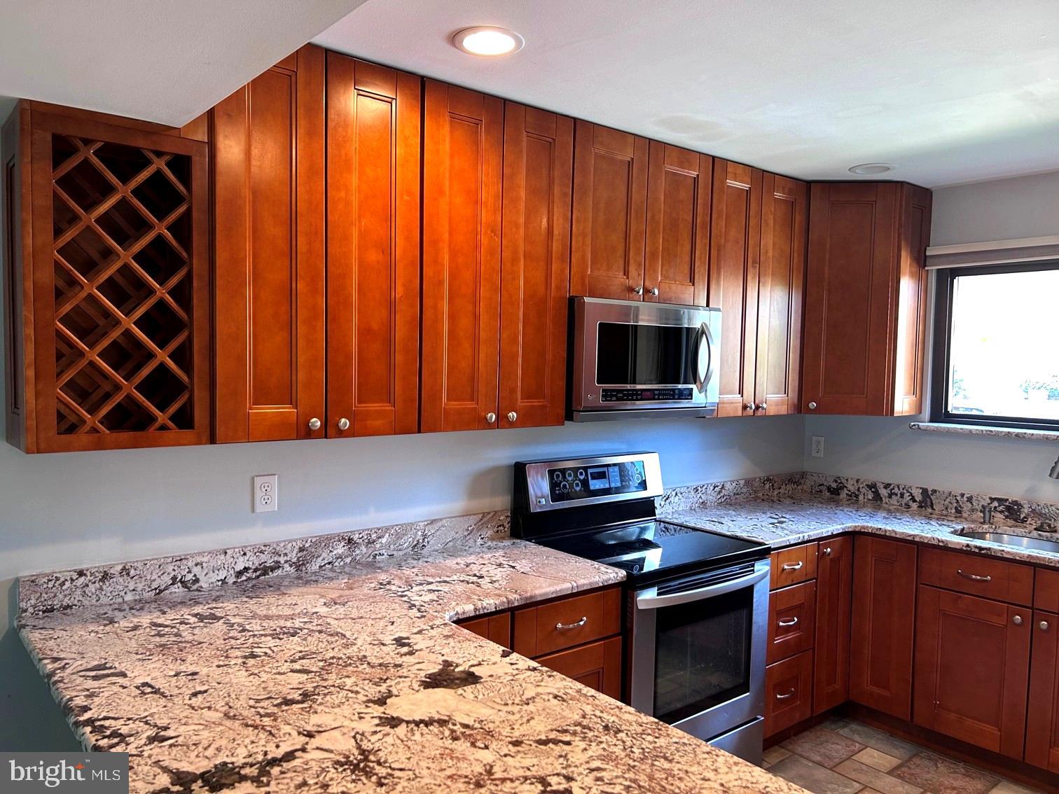 WALNUT RIDGE - Residential