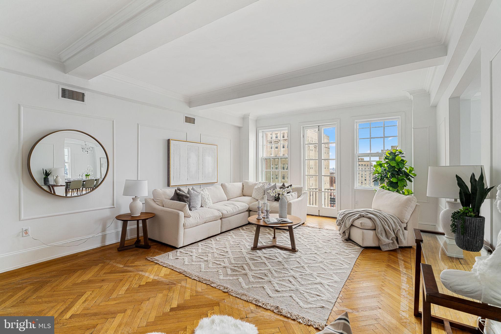 RITTENHOUSE SQUARE - Residential