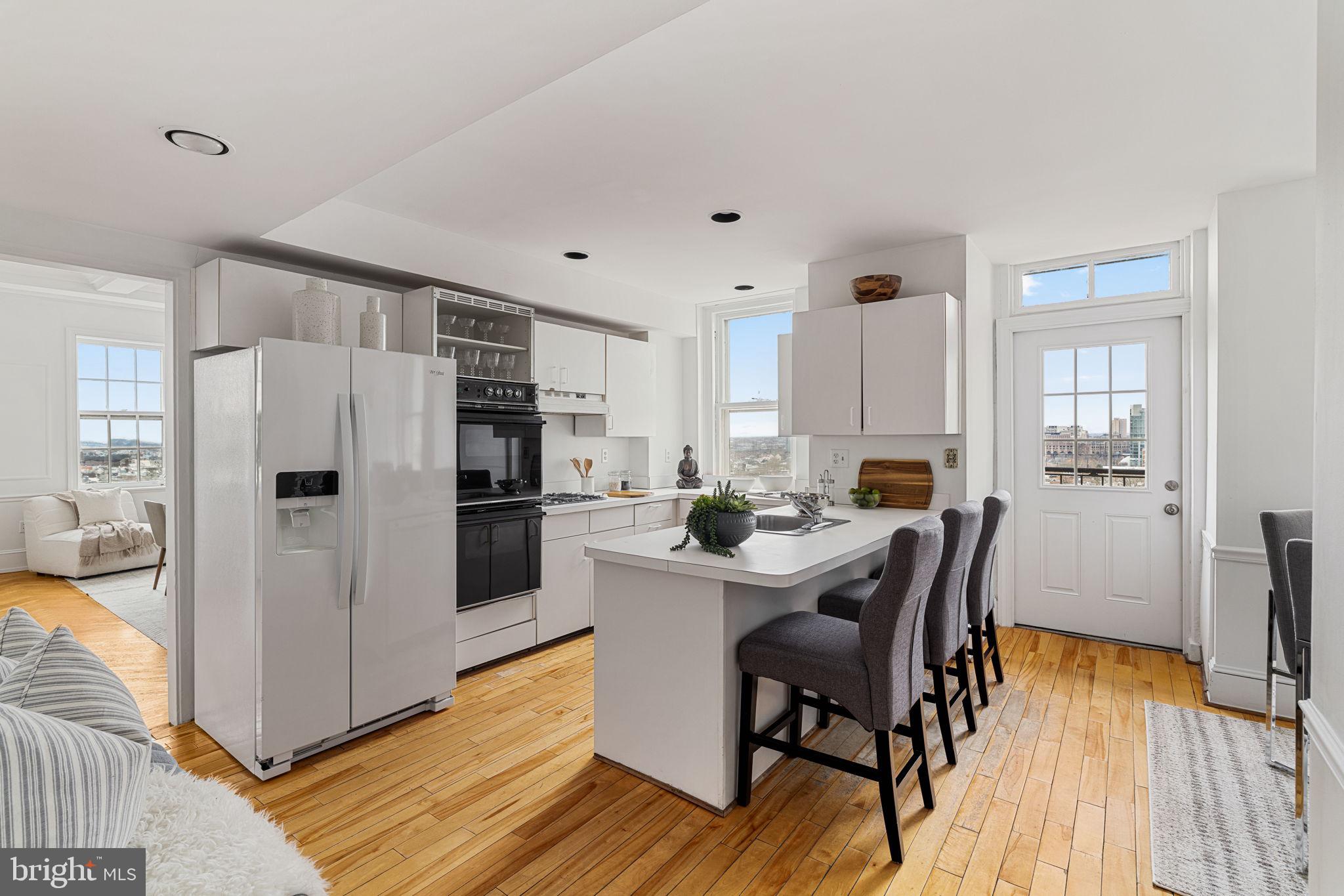 RITTENHOUSE SQUARE - Residential