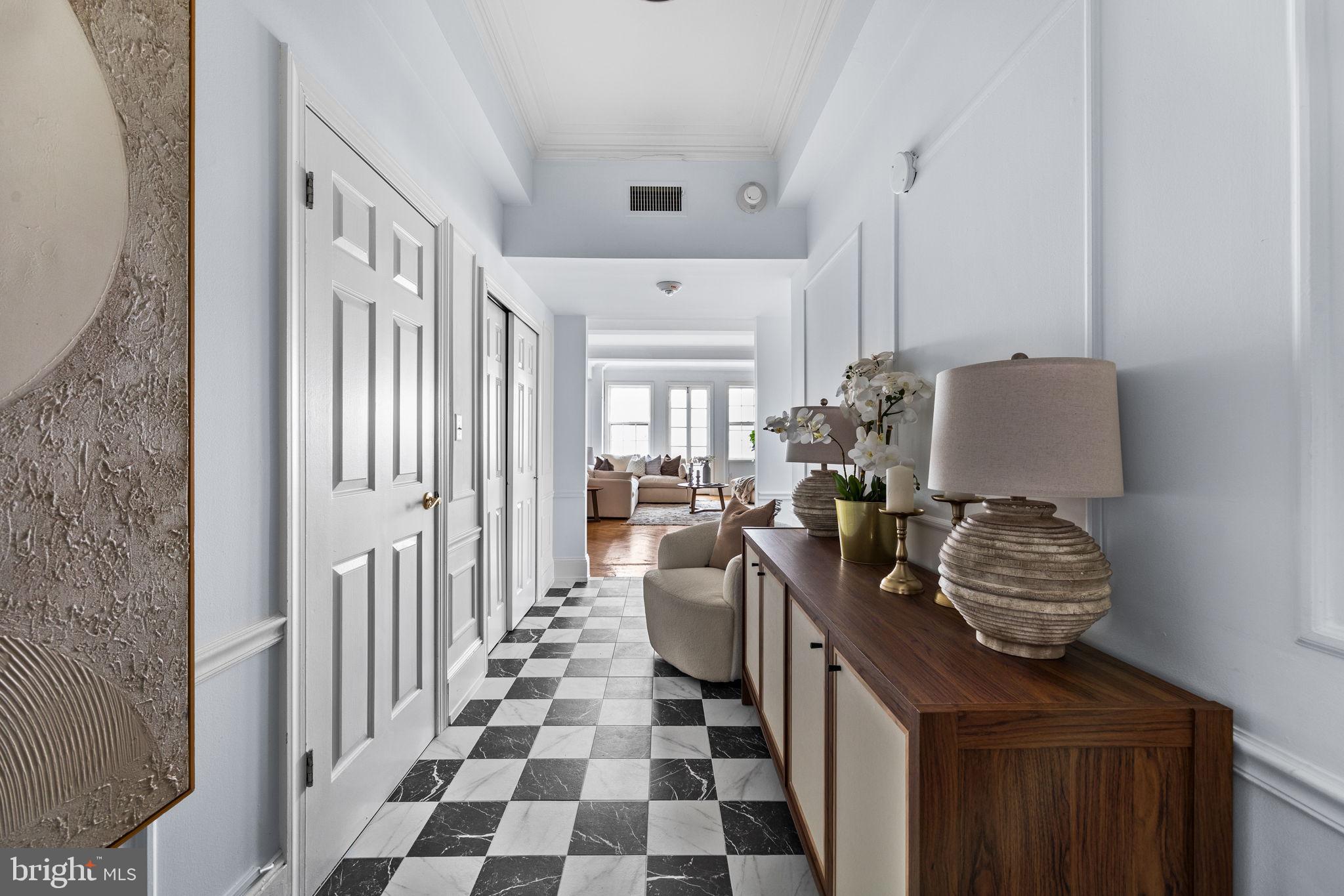 RITTENHOUSE SQUARE - Residential