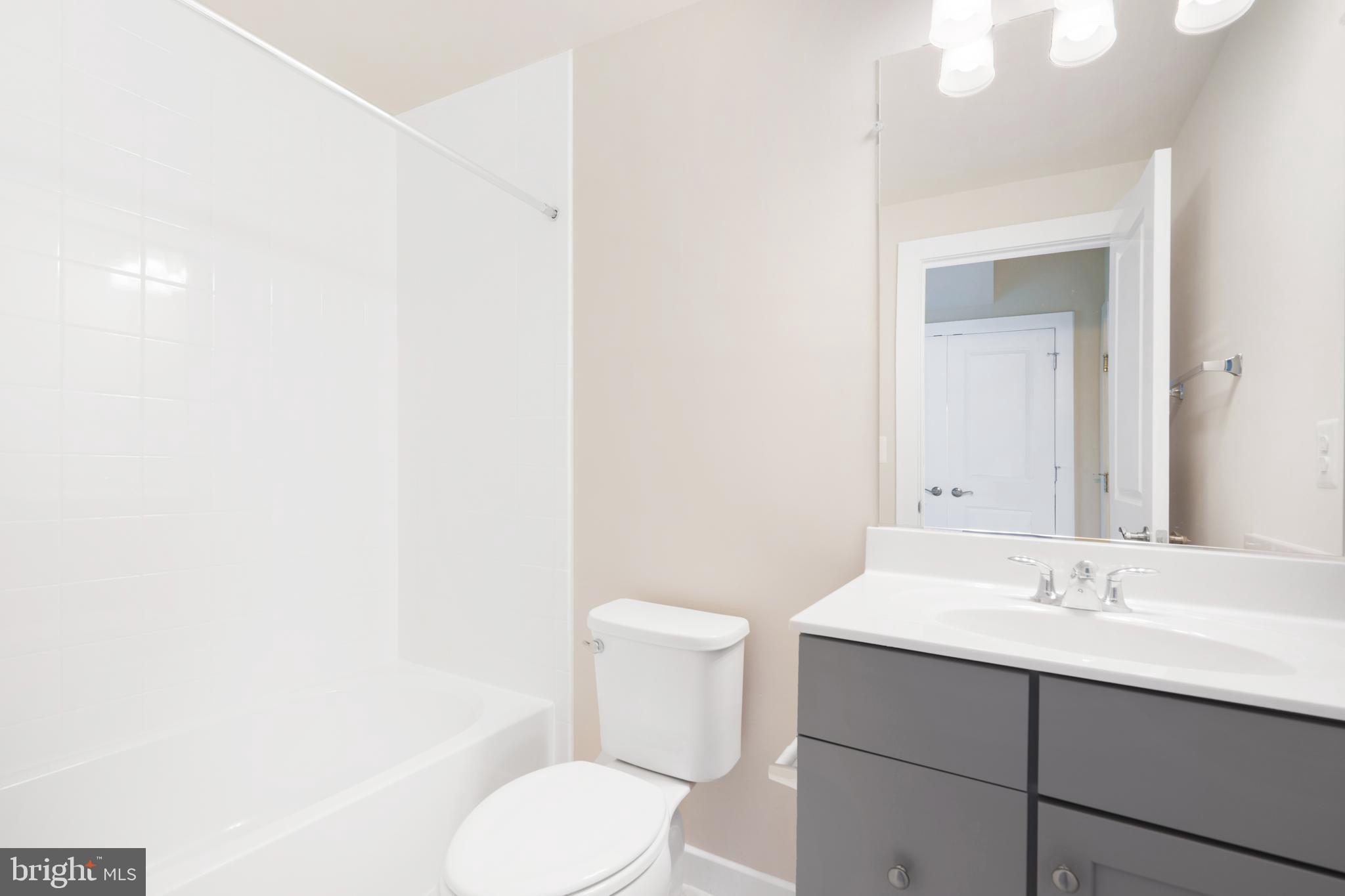 POTOMAC SHORES - Residential