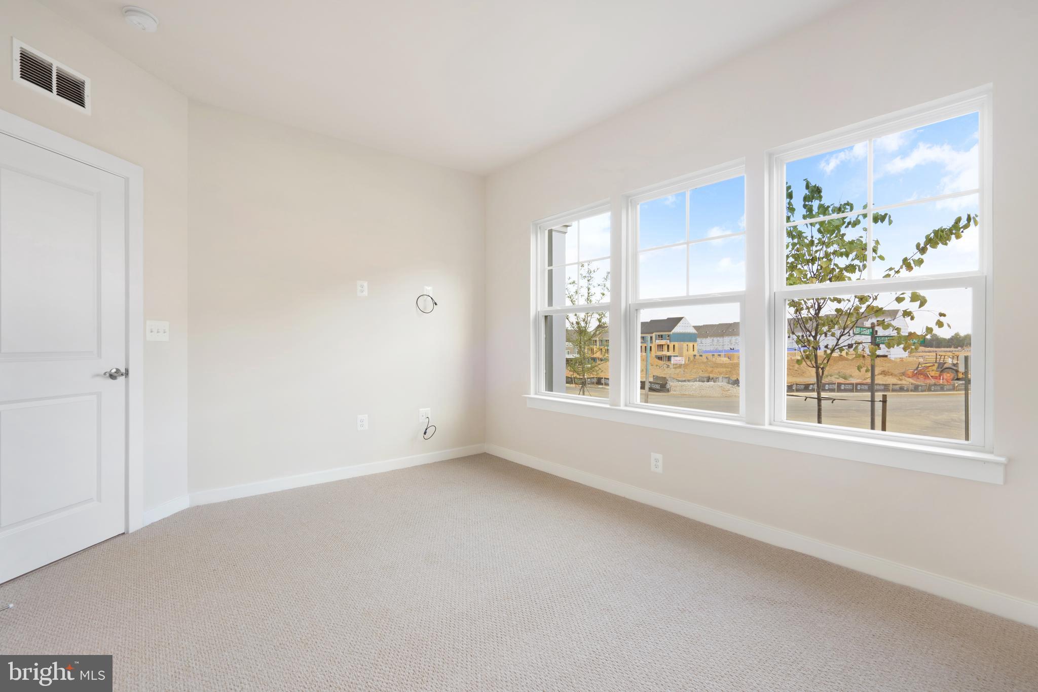 POTOMAC SHORES - Residential