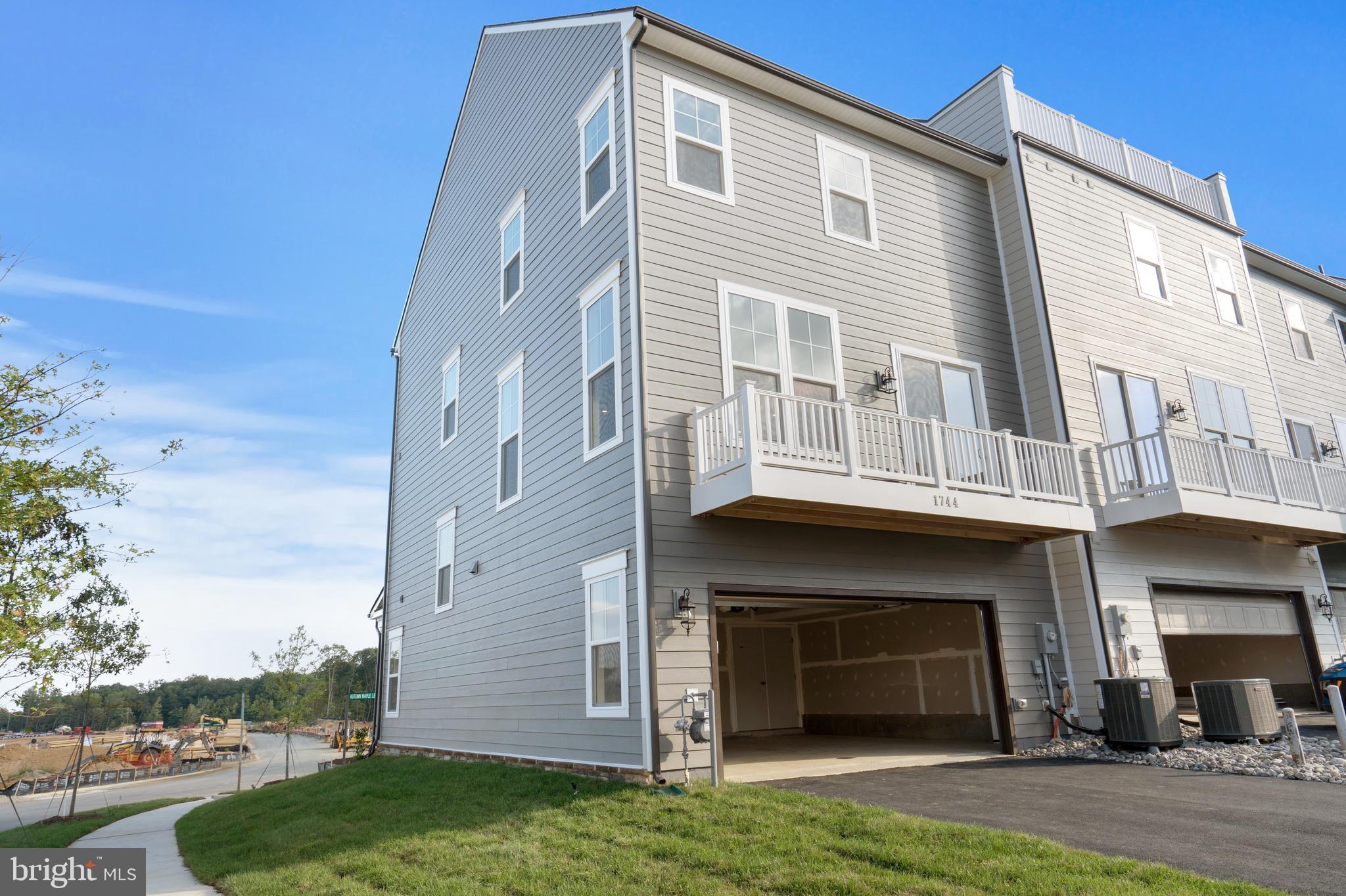 POTOMAC SHORES - Residential