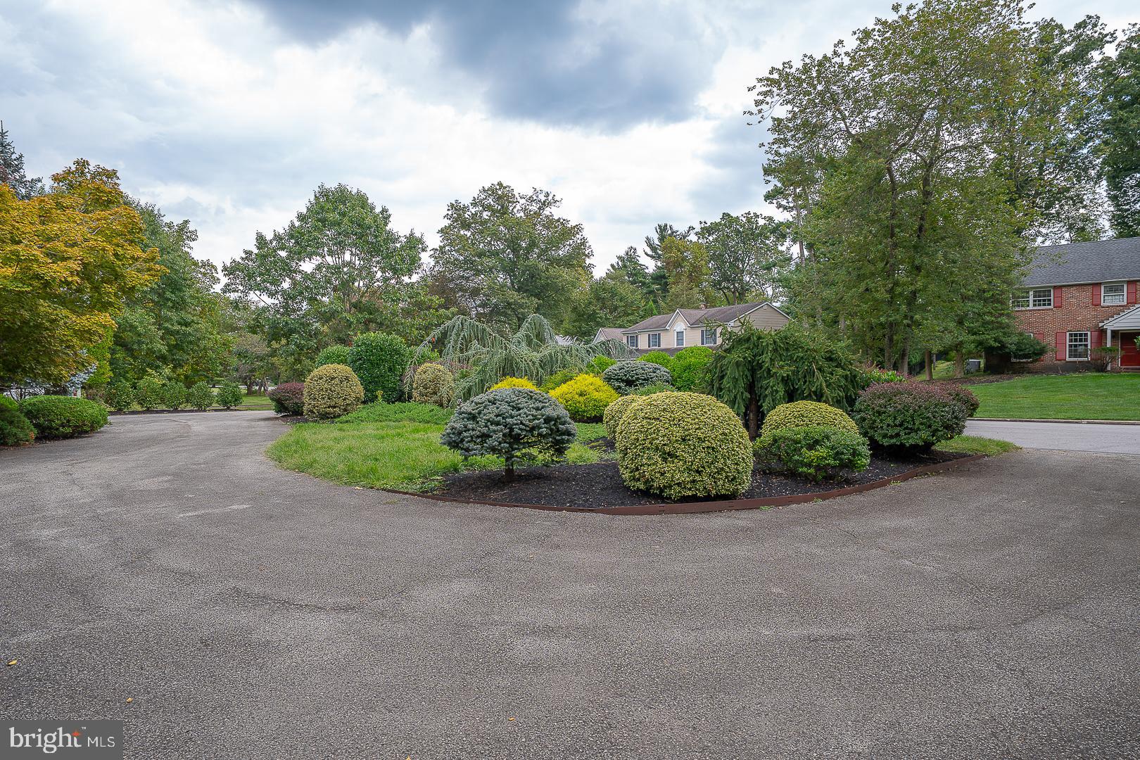 LAFAYETTE HILL - Residential