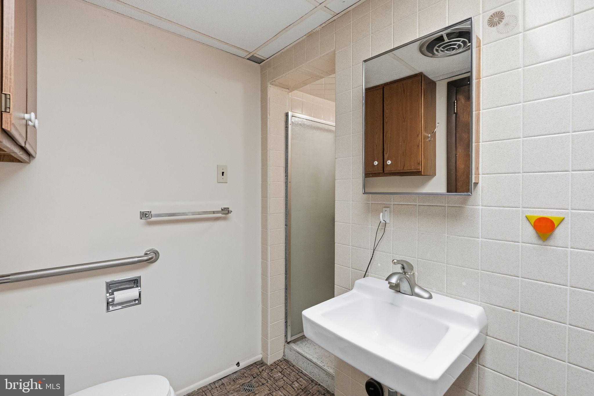 ORCHARD HILL - Residential