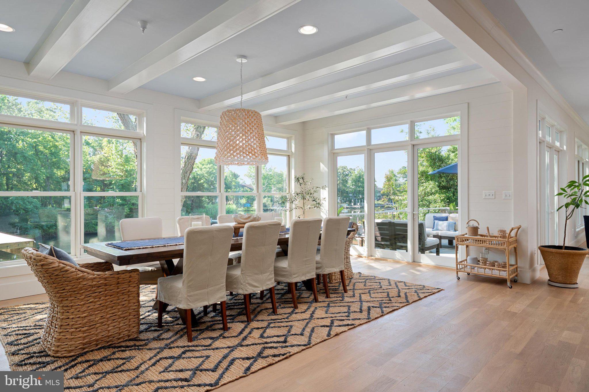 HILLSMERE SHORES - Residential