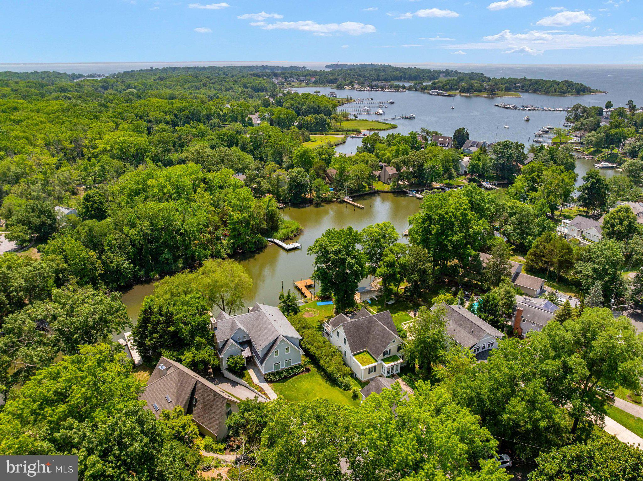 HILLSMERE SHORES - Residential
