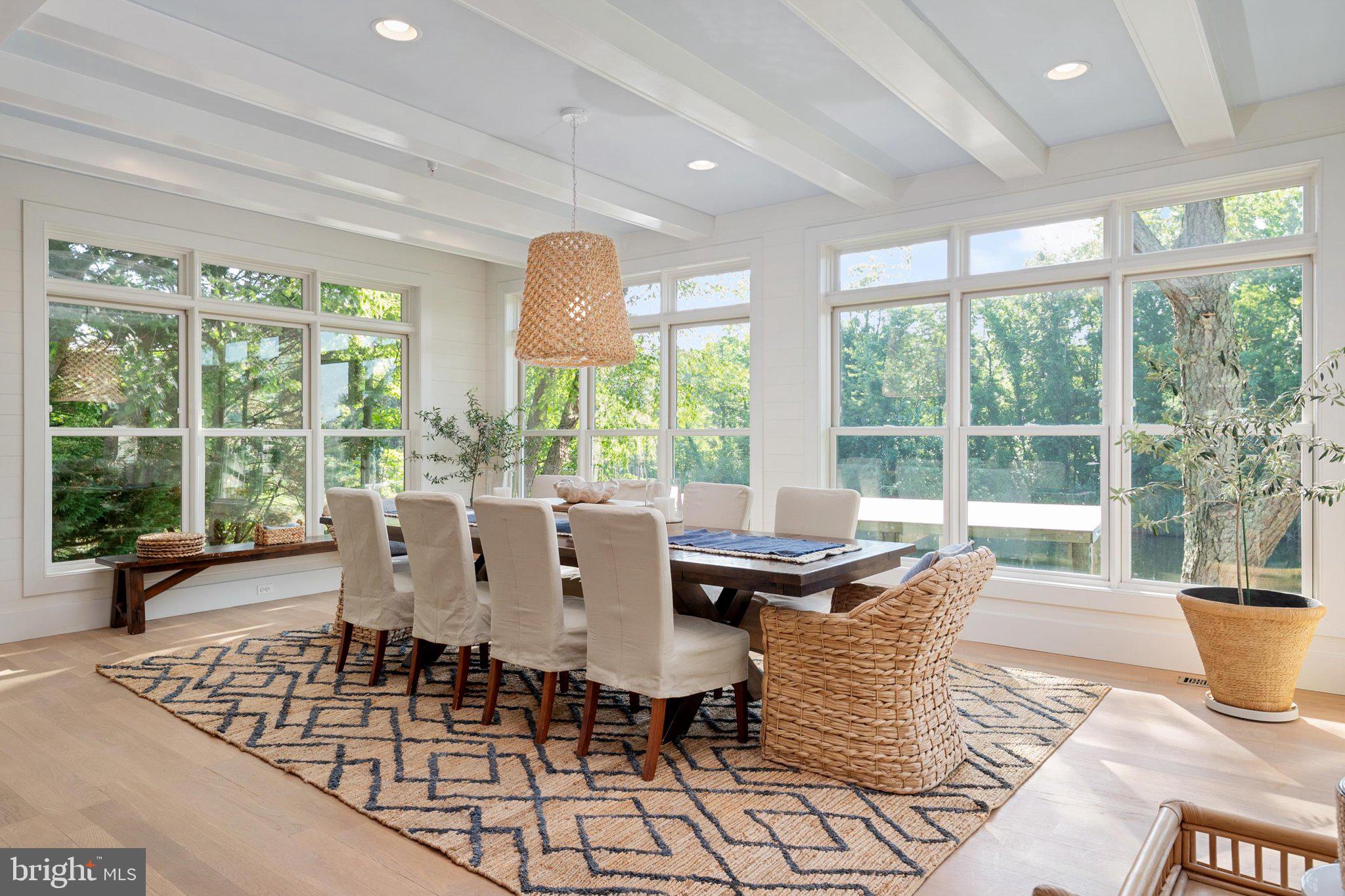 HILLSMERE SHORES - Residential