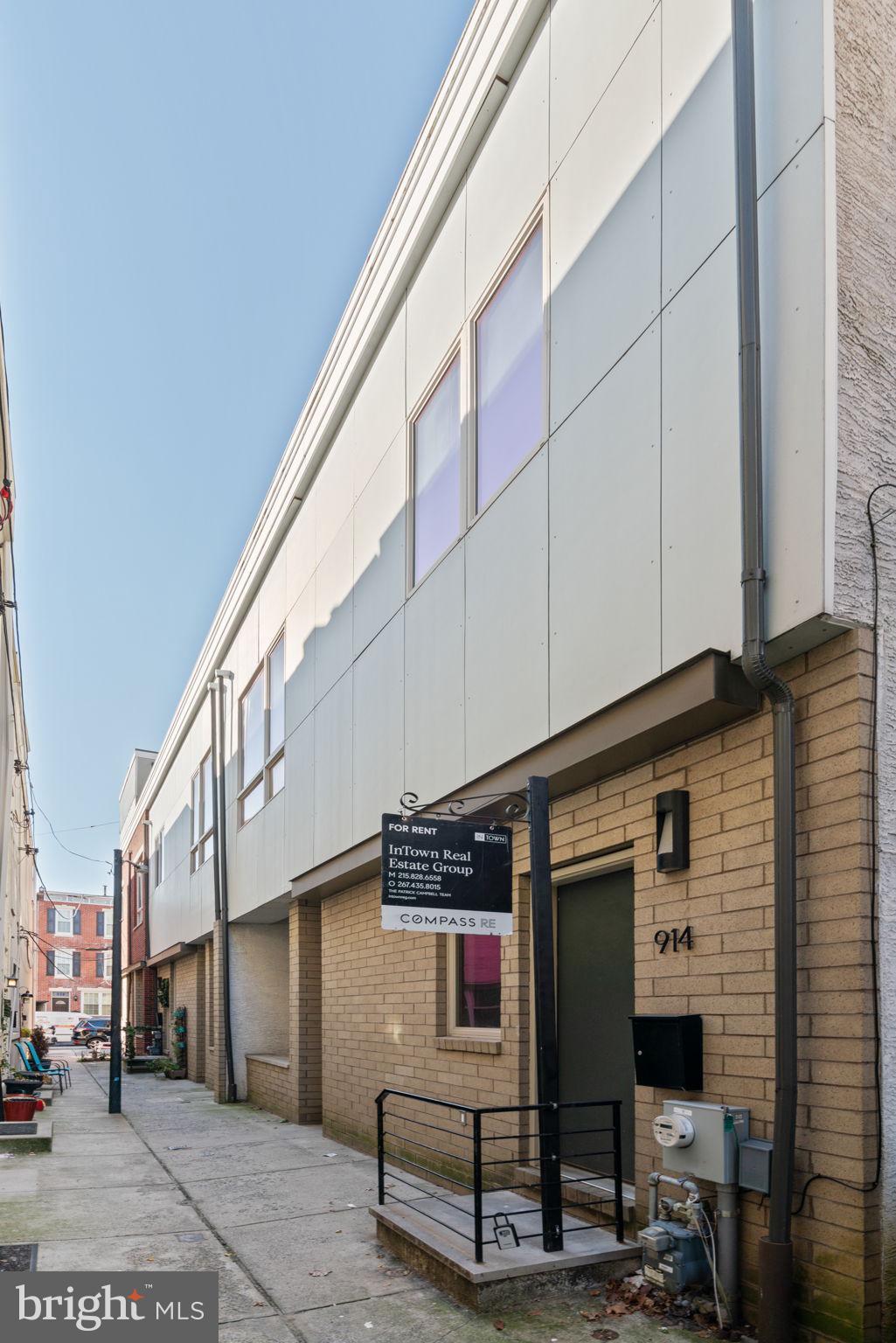 BELLA VISTA - Residential Lease