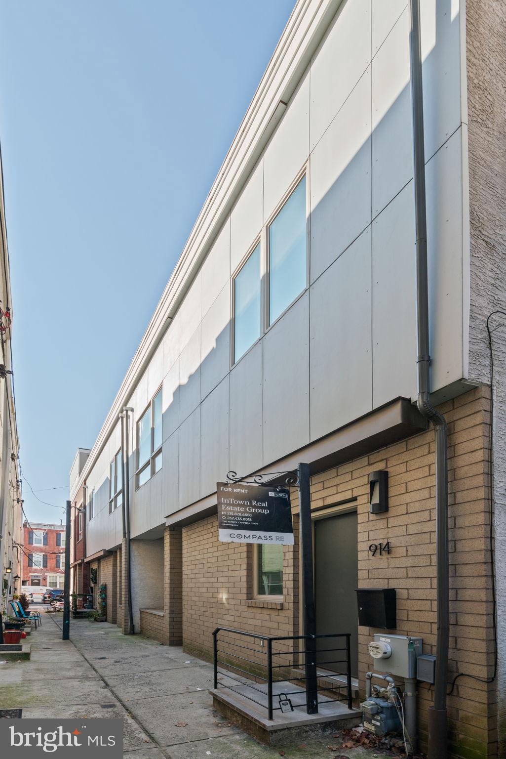 BELLA VISTA - Residential Lease