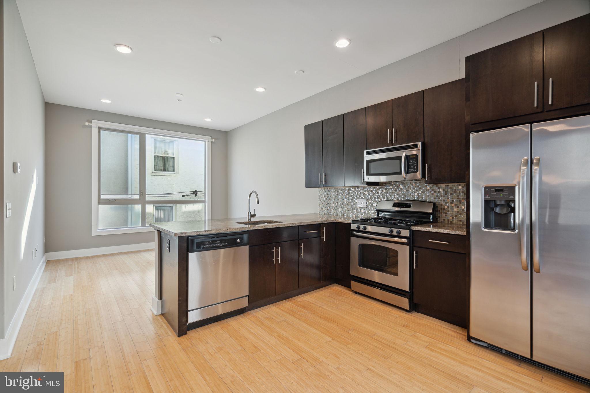 Don’t miss your opportunity to lease a spacious 3 bedroom, 3 bath apartment in Bella Vista! Nestled among the stylish townhomes at Fonte Leon Place Residences renamed and built on the site of the Old Fonte Leon Pool. Entering into the impressive foyer space, you will move up to the second level you will find the kitchen, dining, and living areas with high ceilings and large windows for plenty of natural light throughout. This home’s modern kitchen features stone counters, stainless steel appliances, and custom cabinetry ideal for any home-chef. There is also a beautiful Juliet balcony for your own private outdoor space. Rounding out the first floor is one bedroom with potential for an office or gym, and a full bath. Making your way upstairs, there are two more bedrooms each with their own spa-style bathrooms and ample closet space. This home also features in-unit W/D and reserved off street parking available for +$100/mo. There are many landmark bakeries and eateries in the neighborhood and you will be within walking distance of local favorites such as Fiorella, Alma del Mar, Di Bruno Bros, Sarcone’s Bakery, and many more. Schedule a tour today!