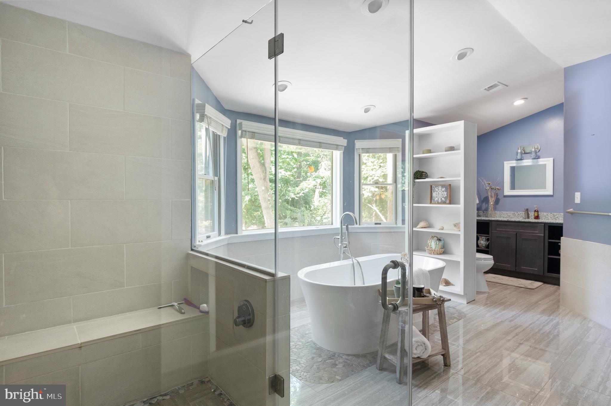 PINECREST - Residential