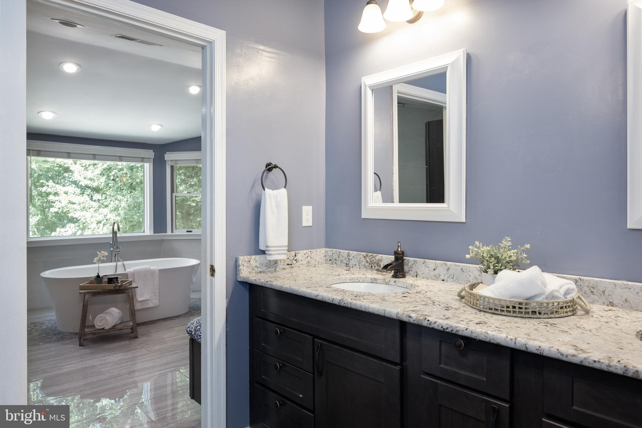 PINECREST - Residential